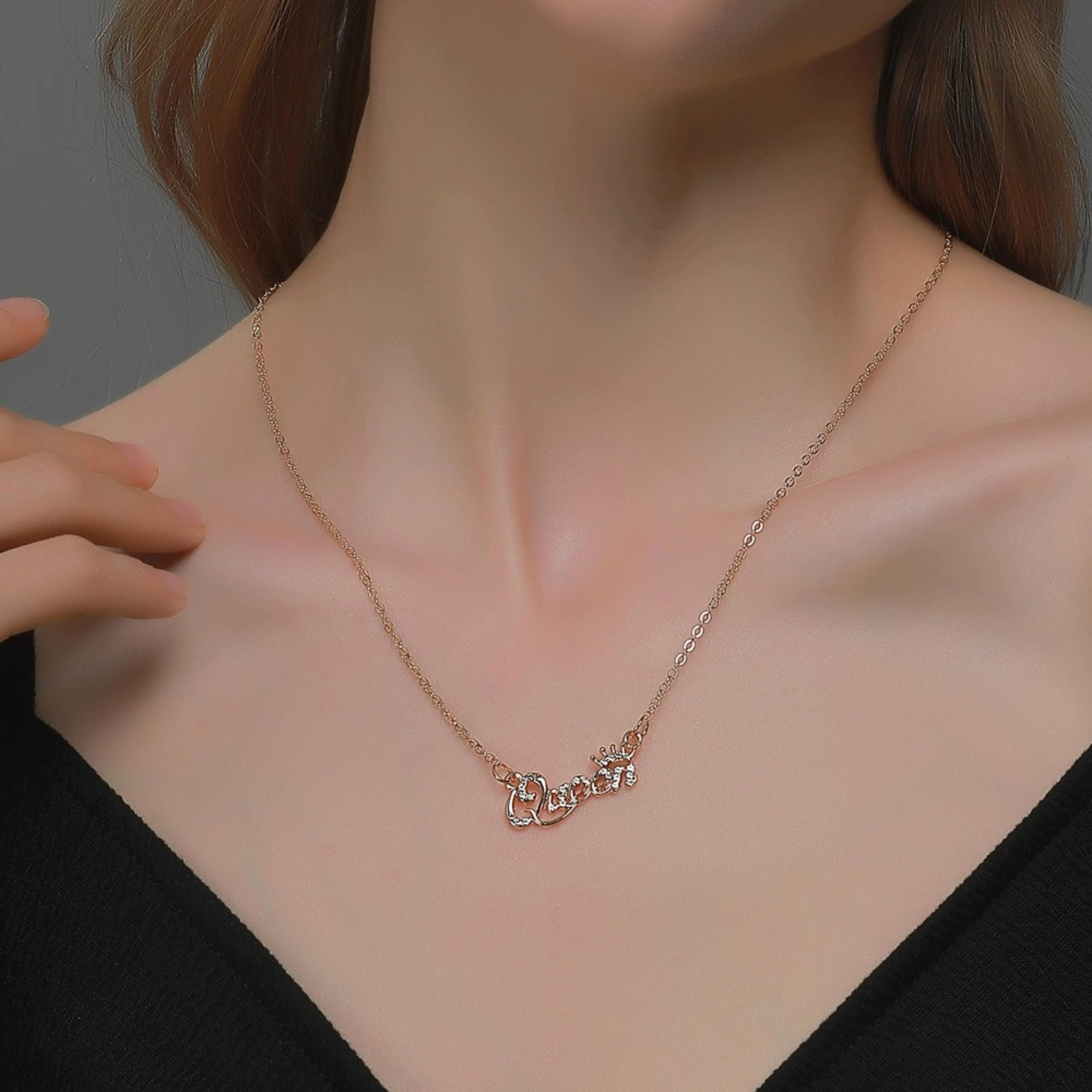 luxury gold crown necklace with sparkling zircon queen pendant for women