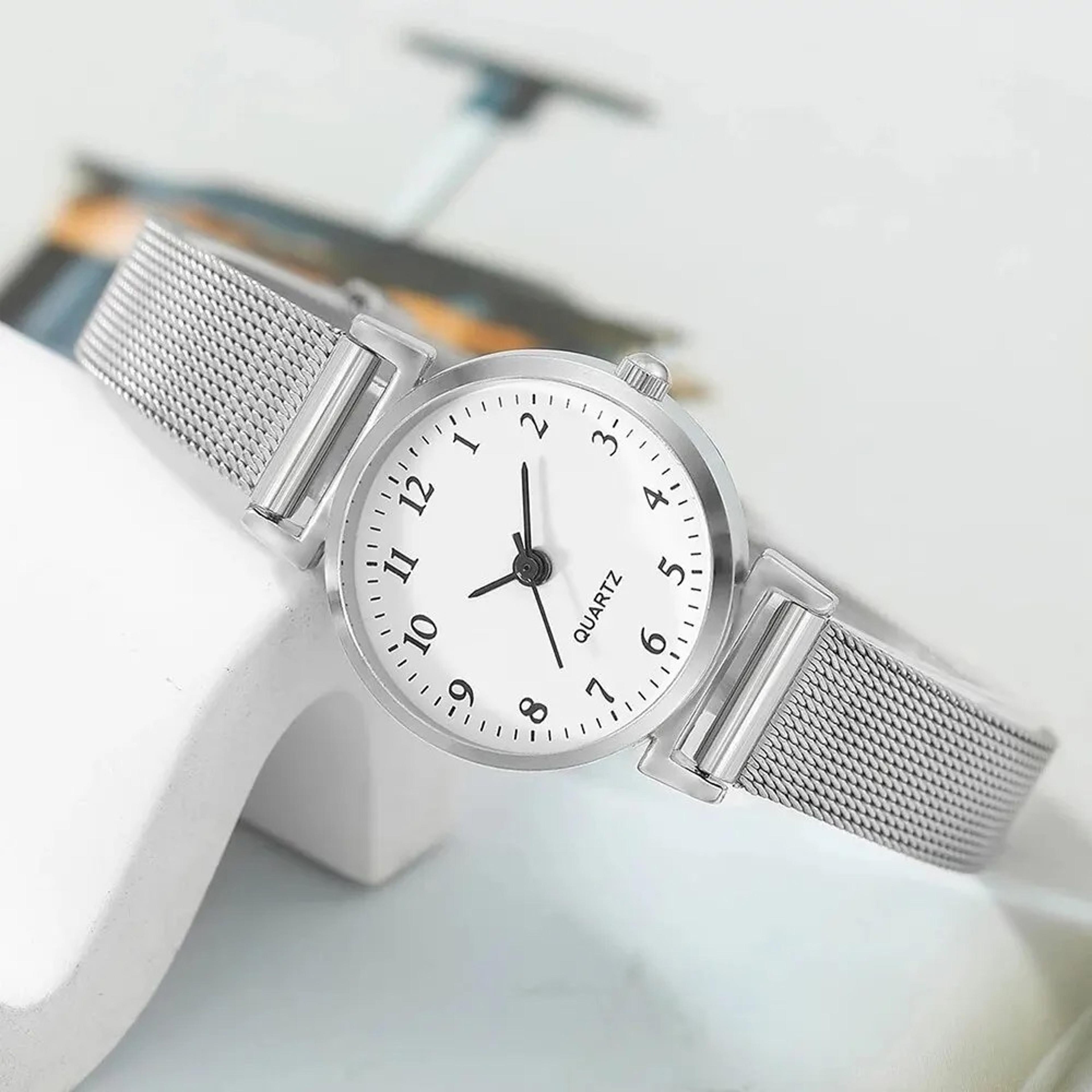 elegant women's watch set with matching bracelet minimalist quartz watch gift for everyday style