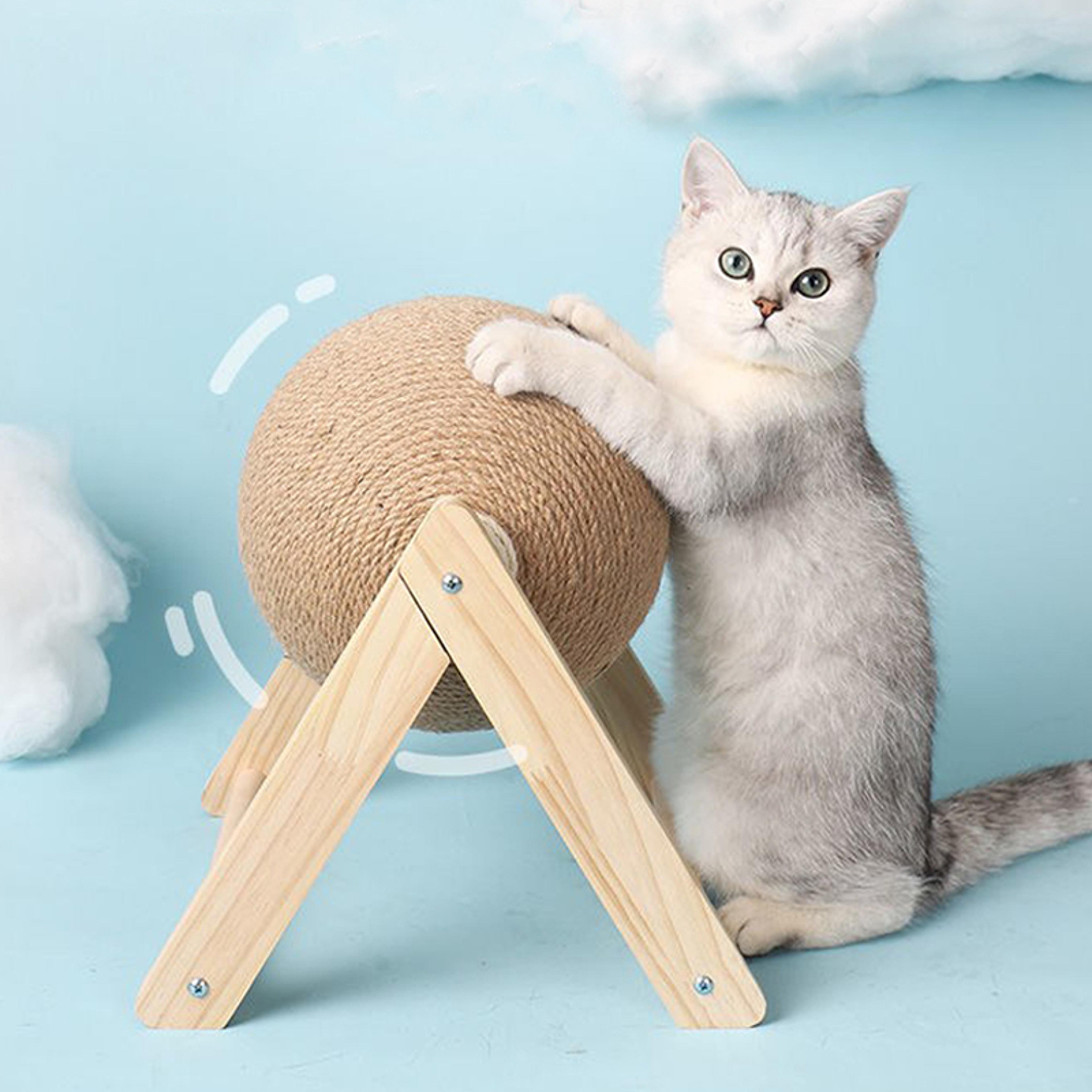 interactive cat scratching ball with sisal cat scratcher board for indoor cats & kittens