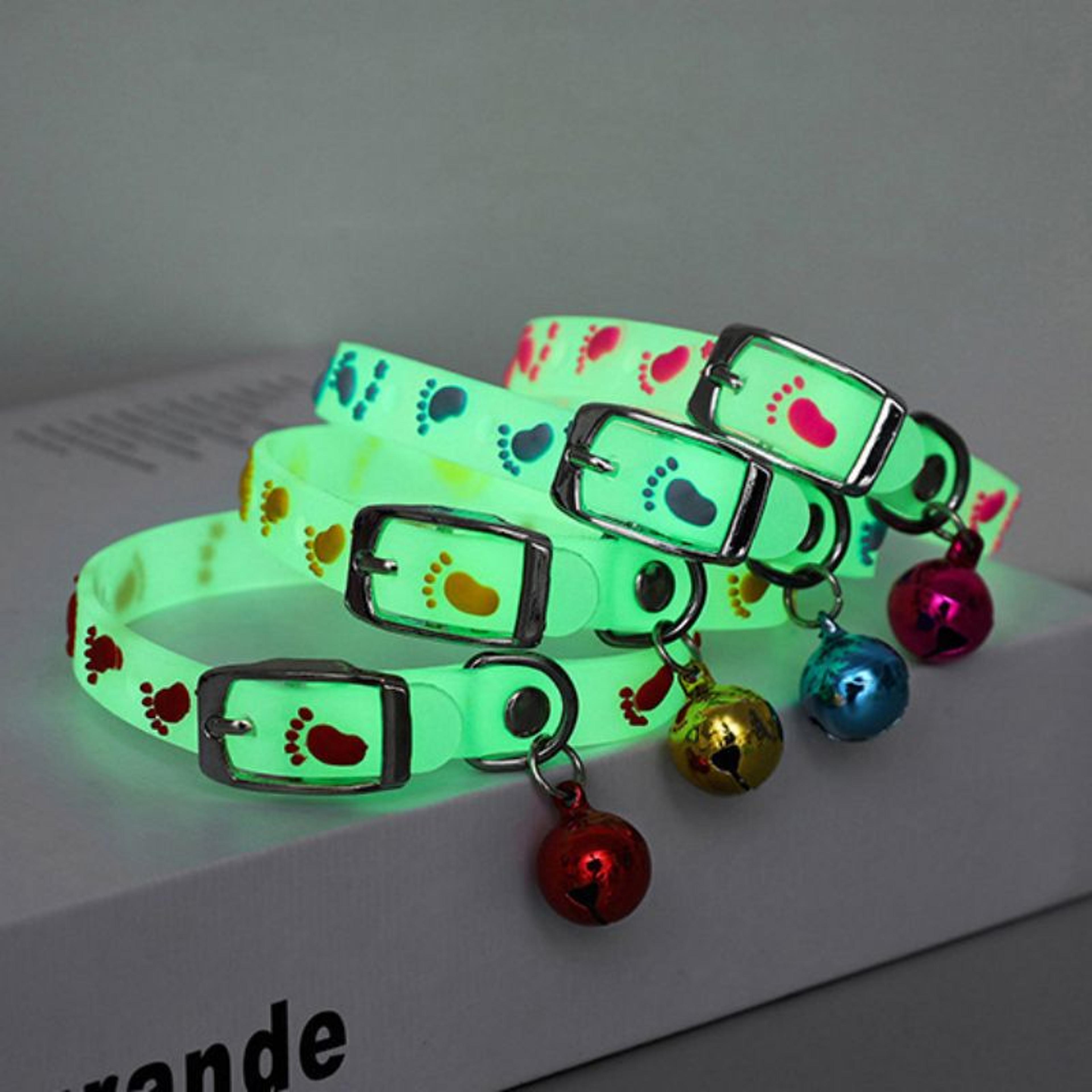 personalized cat collar with reflective safety strip, breakaway buckle, bell & custom id tag