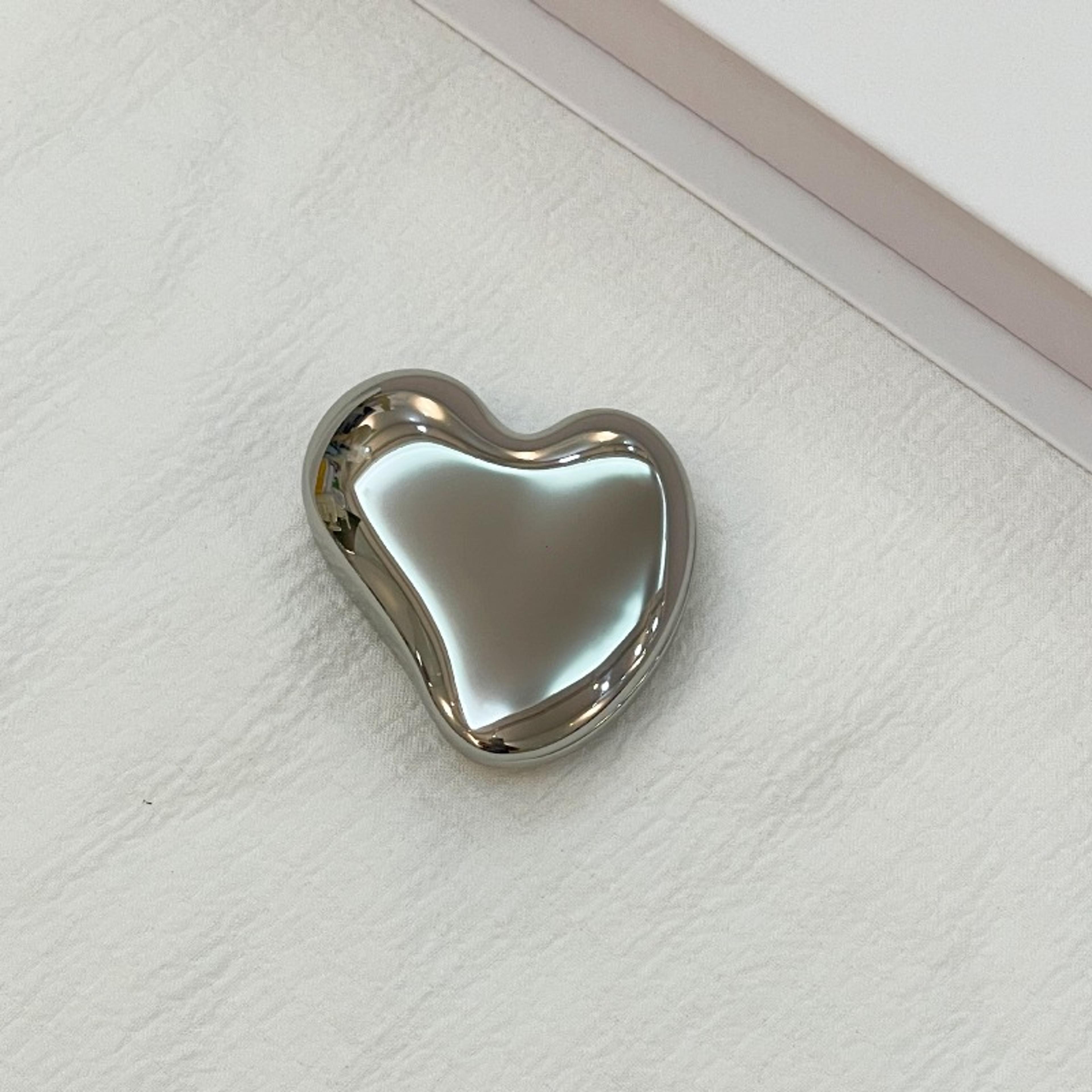 elegant heart makeup mirror compact pocket mirror for purse & travel touch ups