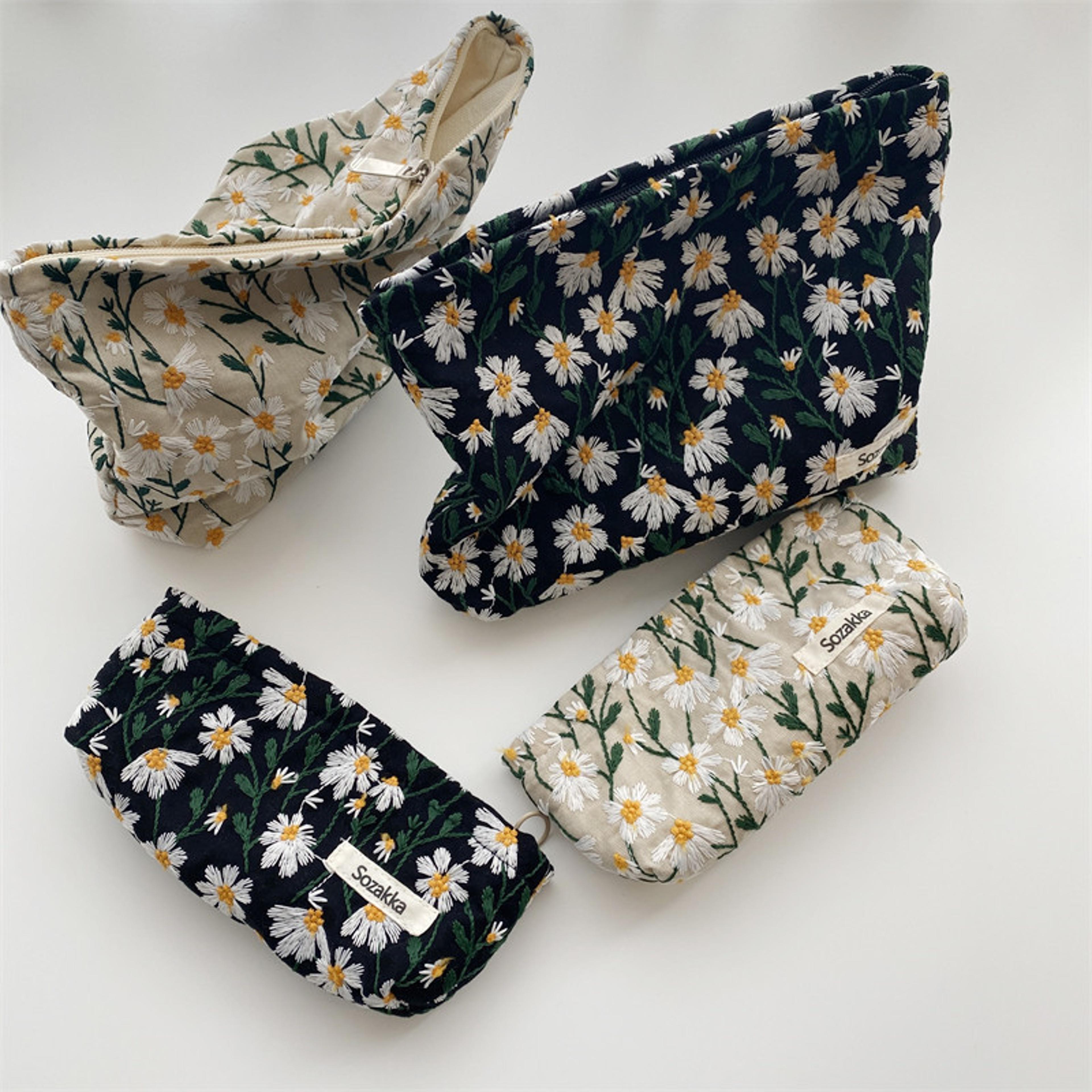 embroidered daisy makeup bag large capacity cosmetic pouch and pencil case
