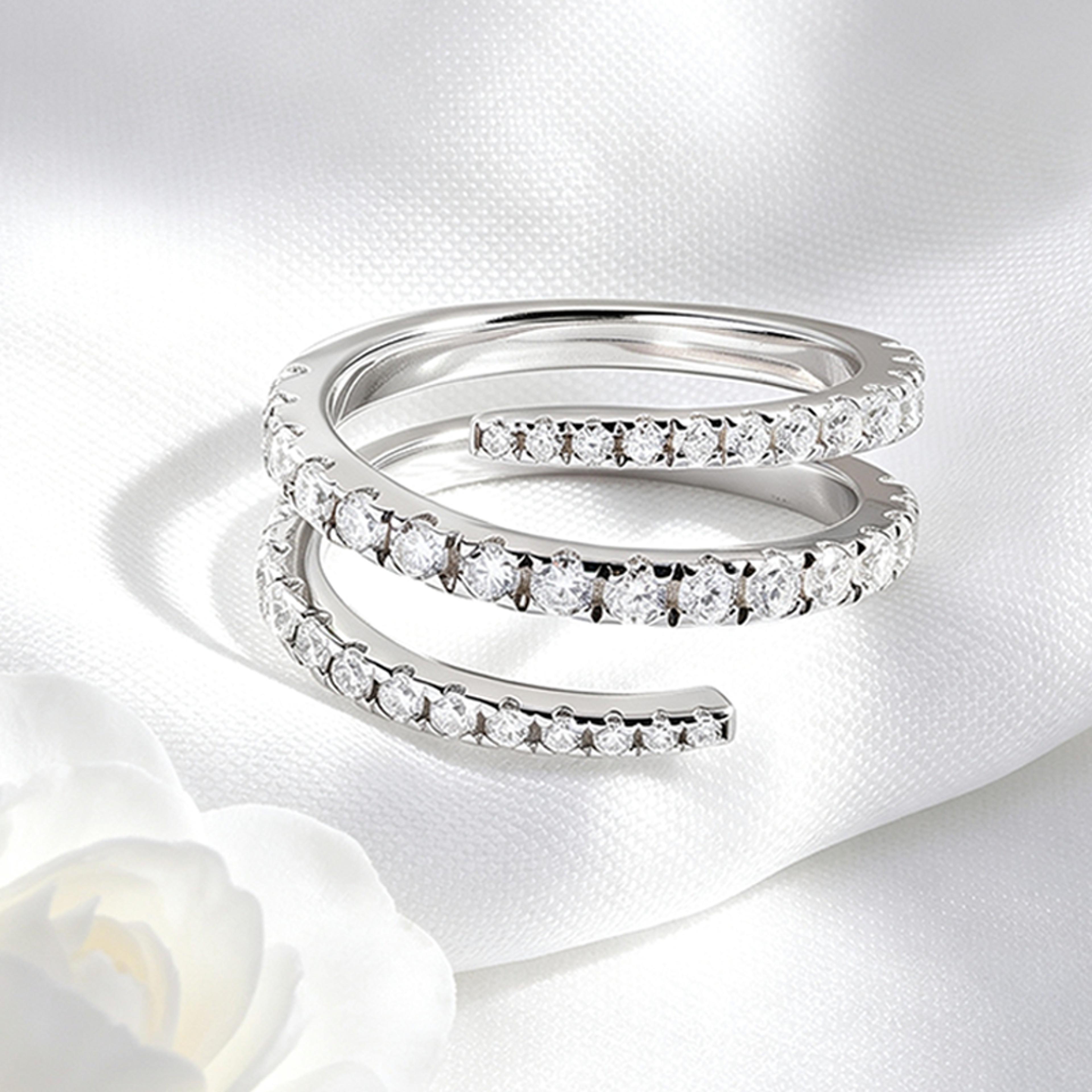 gradient moissanite stackable ring for women in s925 sterling silver