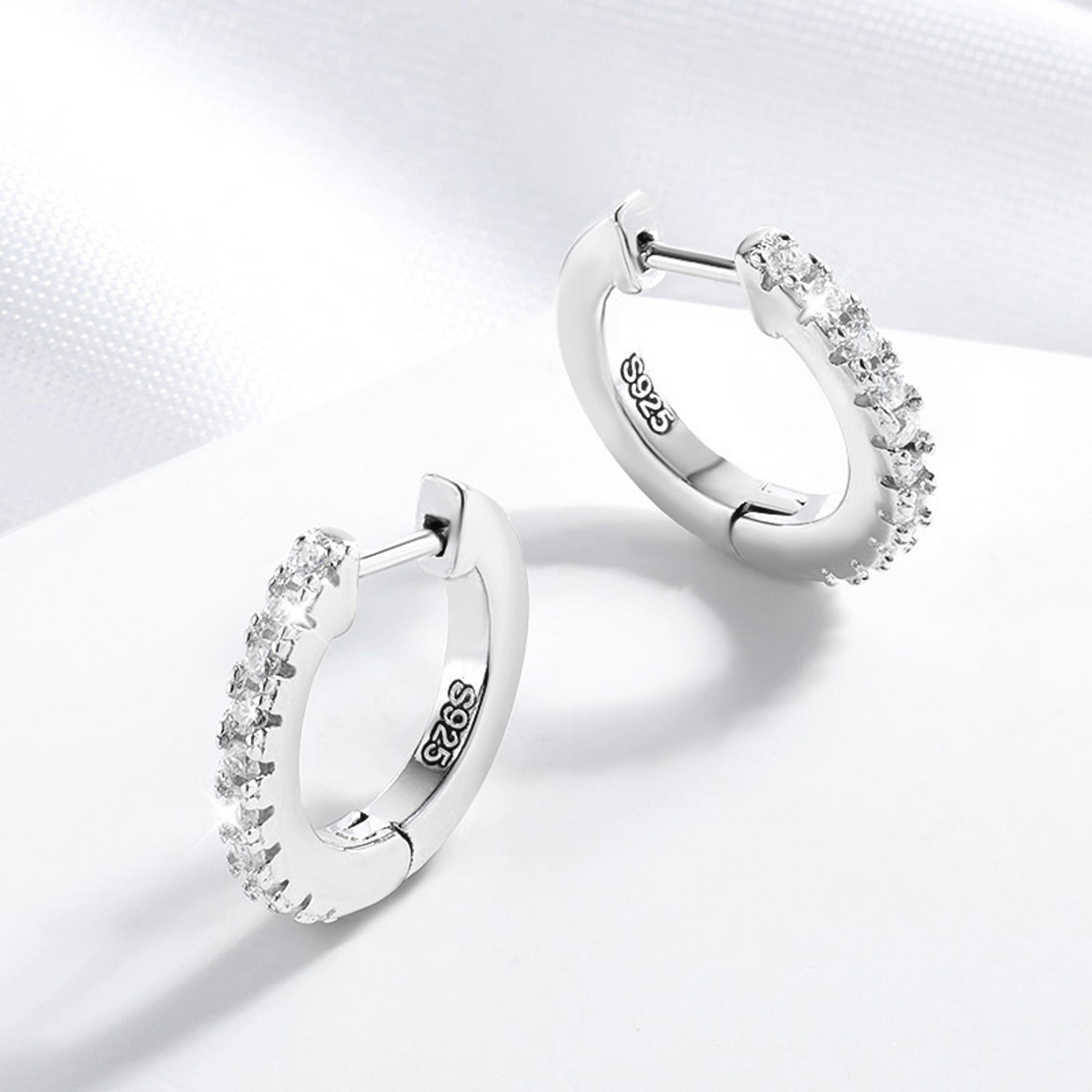 d color moissanite hoop earrings in s925 sterling silver