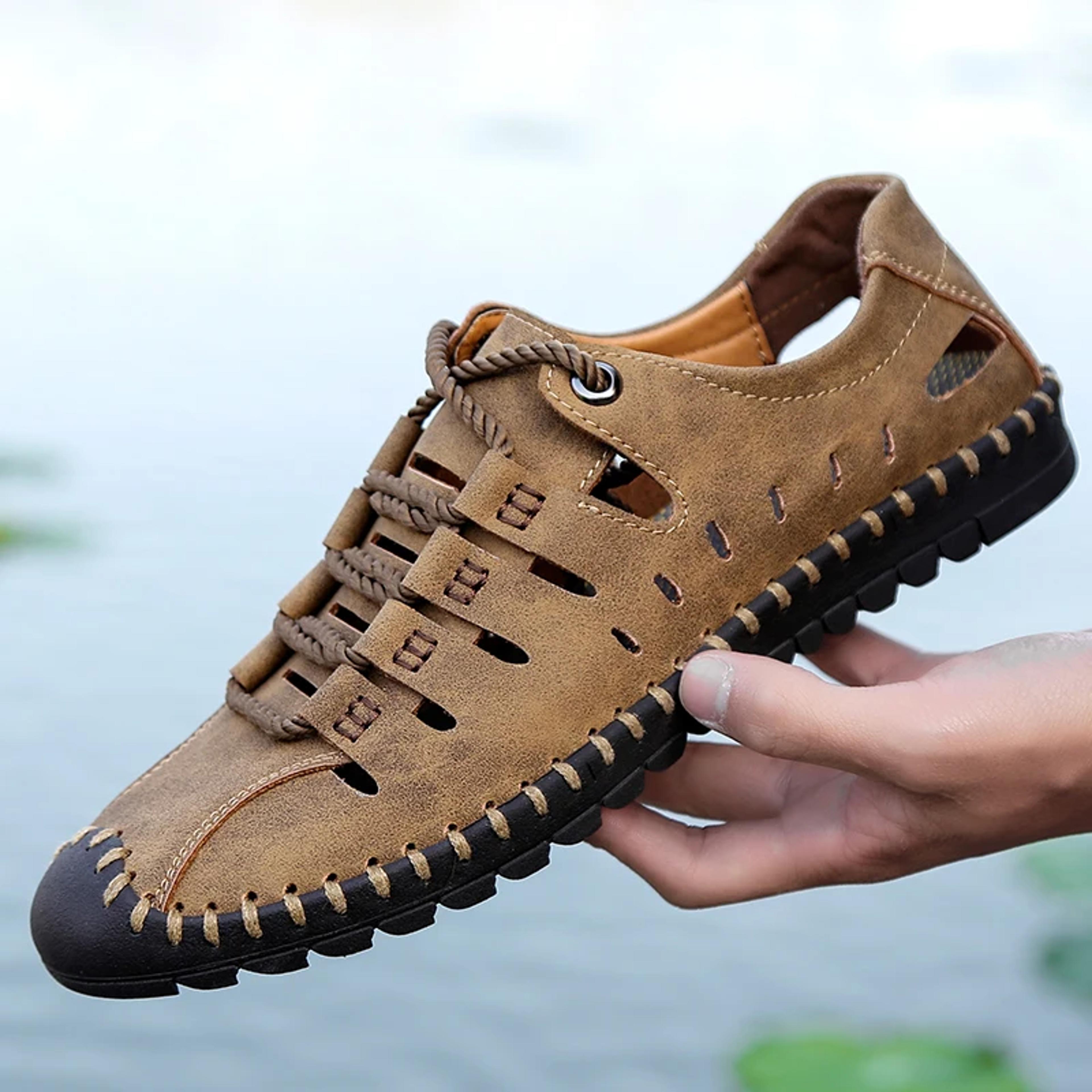 comfortable men's leather sandals for outdoor walking and summer casual wear
