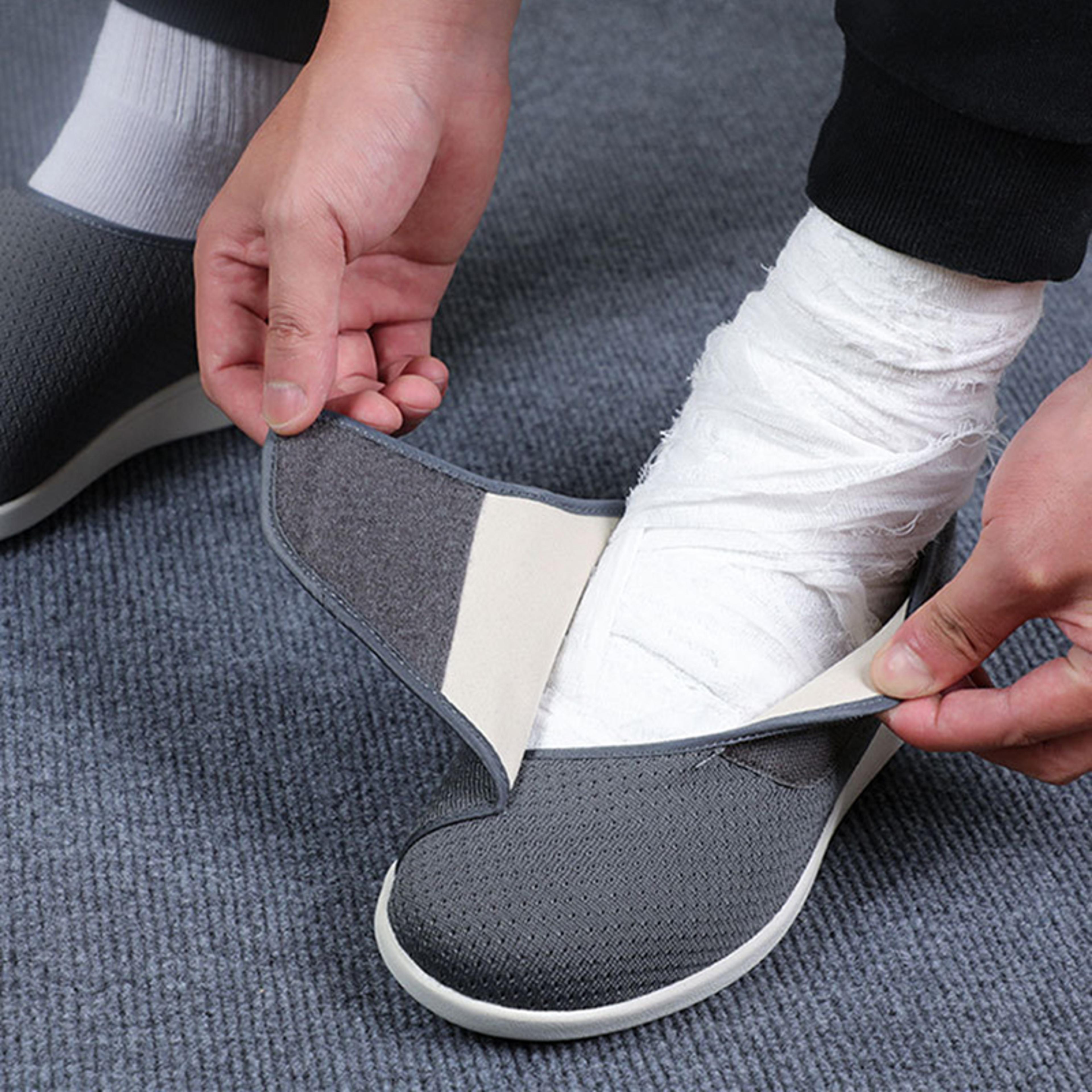 wide fit adjustable walking shoes for swollen feet with soft breathable comfort