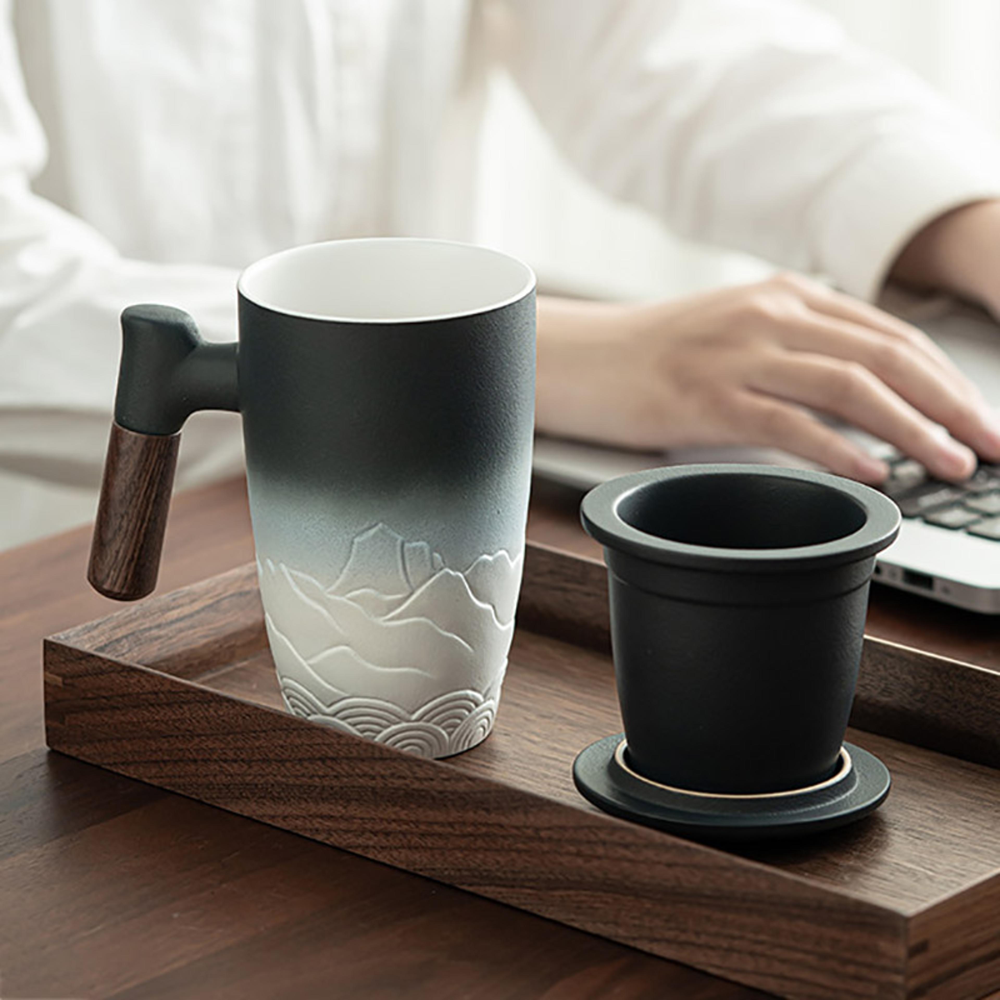 retro ceramic mug with lid and wooden handle for tea coffee and office use