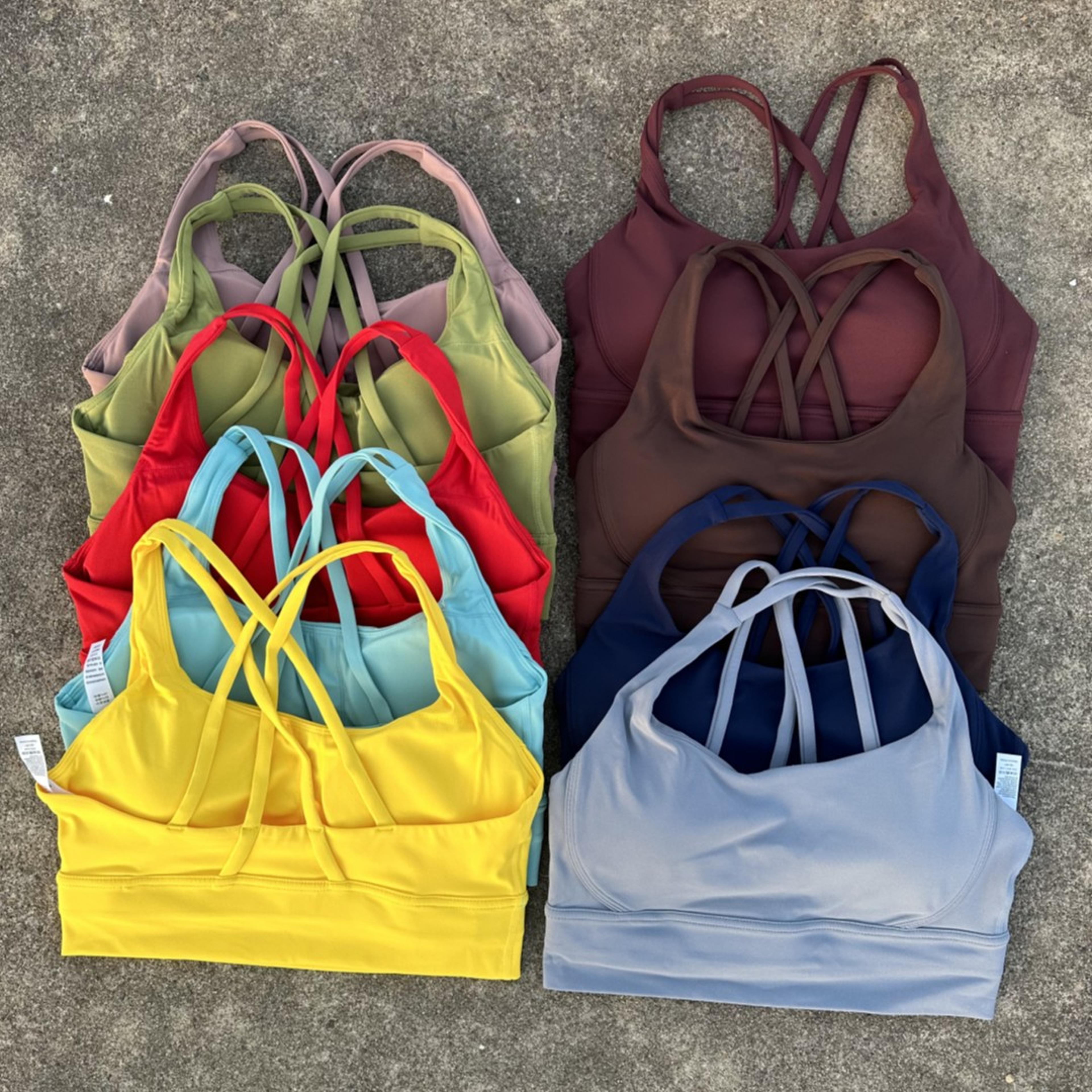 womens cross back sports bra with chest pad for fitness gym and yoga