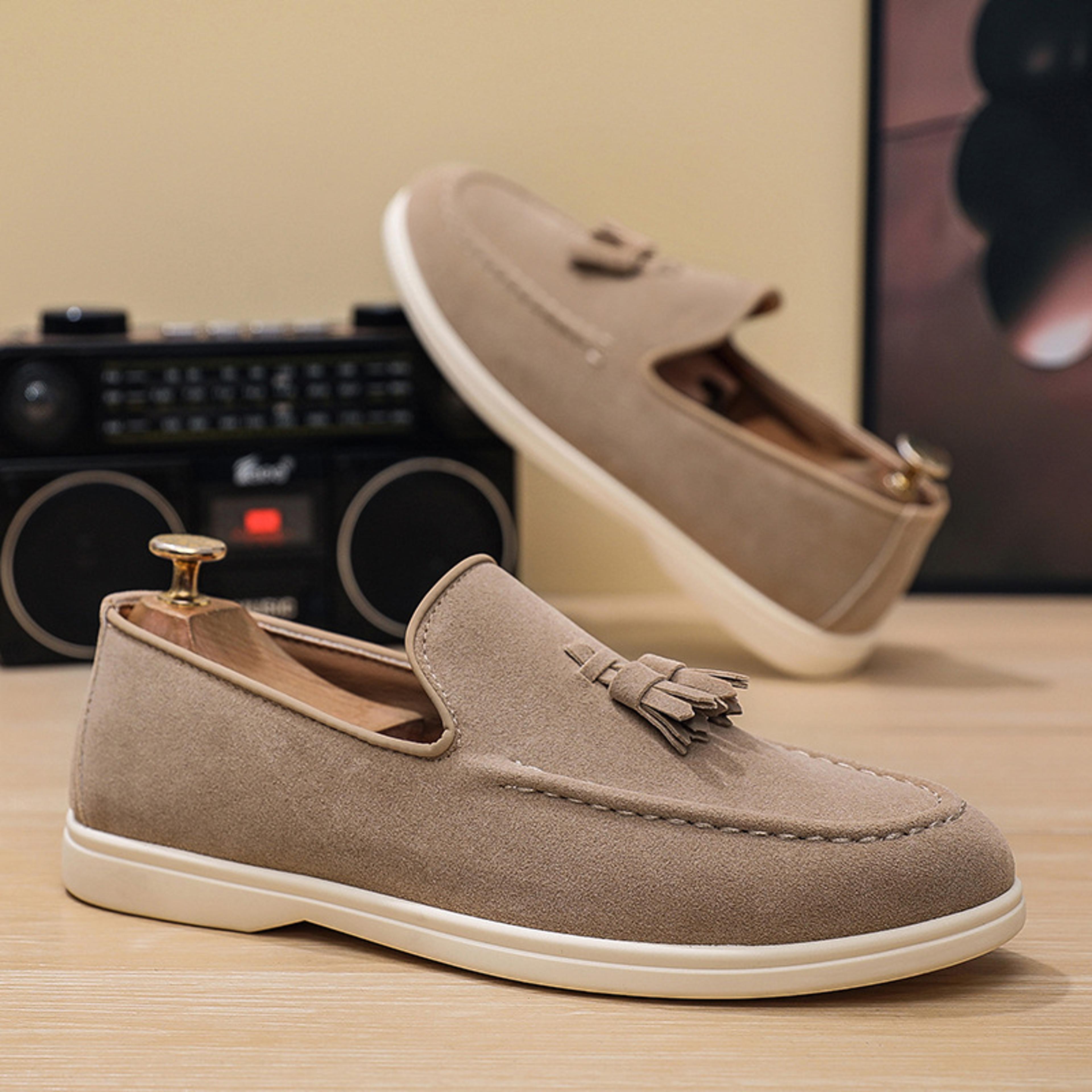 men's casual loafers with round toe and fringe detail