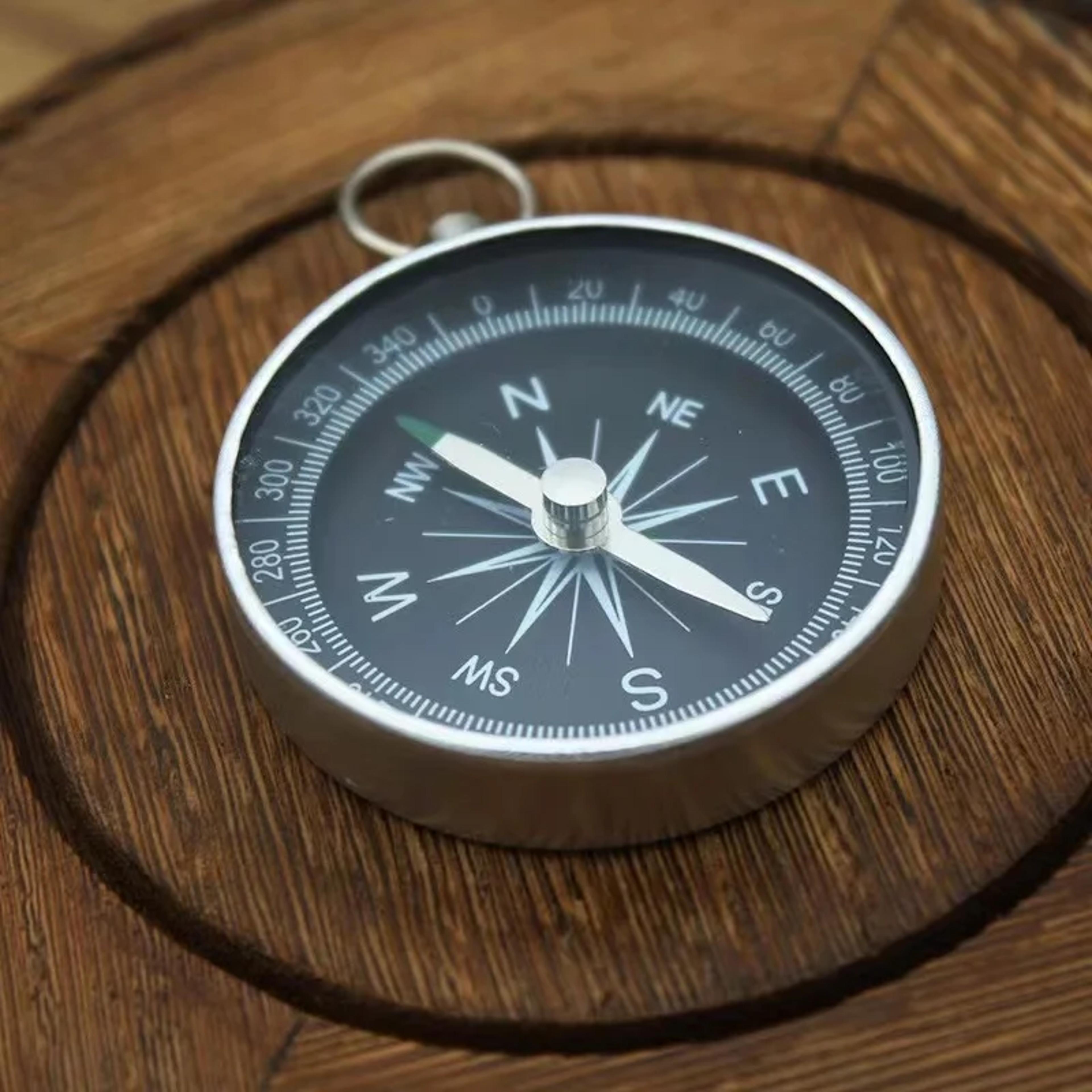 mini aluminum alloy compass keychain portable outdoor navigation tool