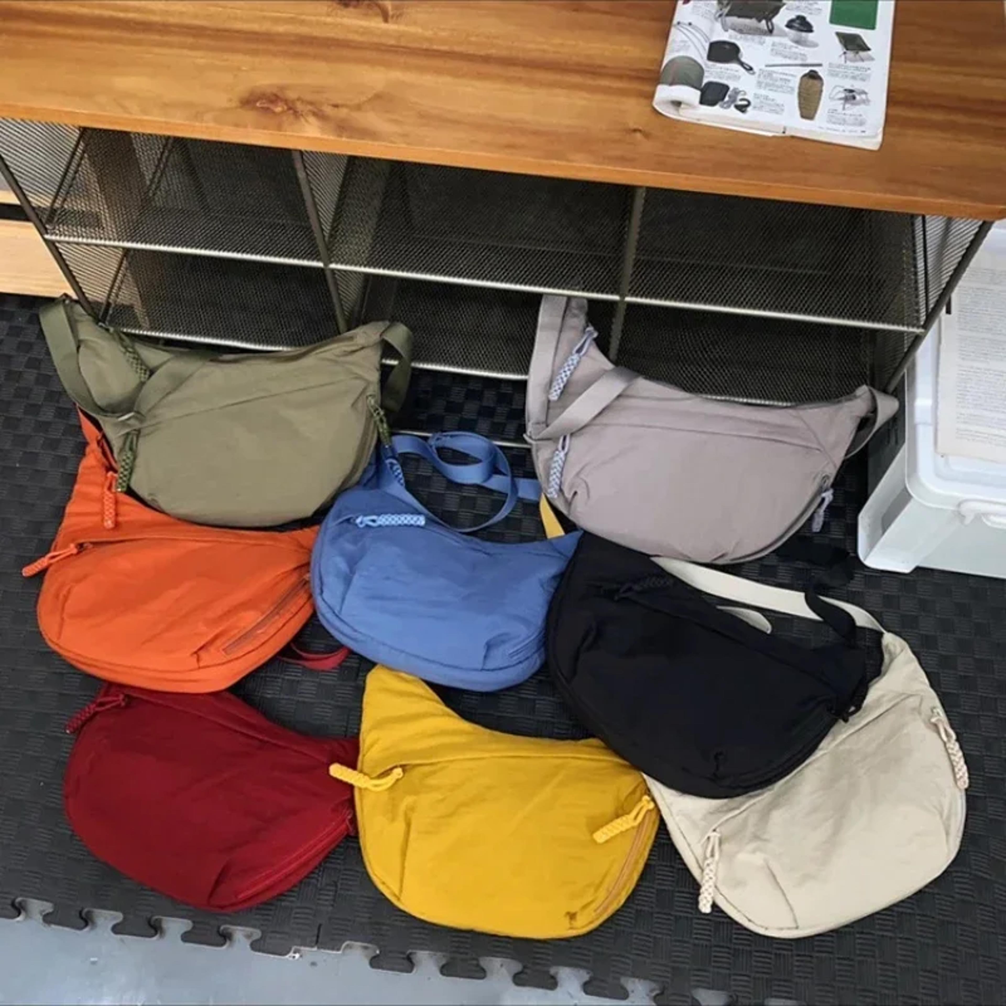 large capacity soft hobo shoulder bag for women casual crossbody tote