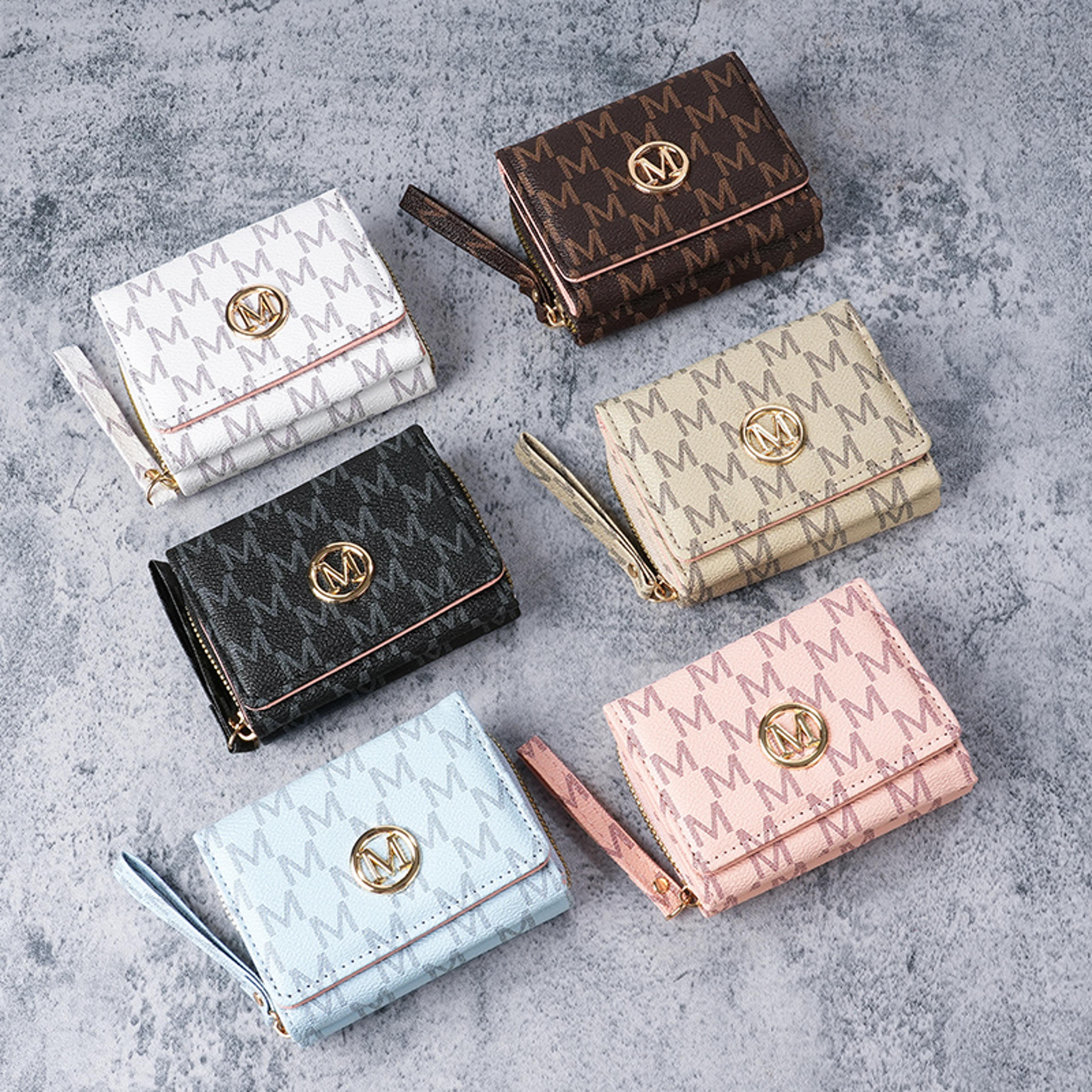 luxeprint womens wallet with multi card slots and coin pocket