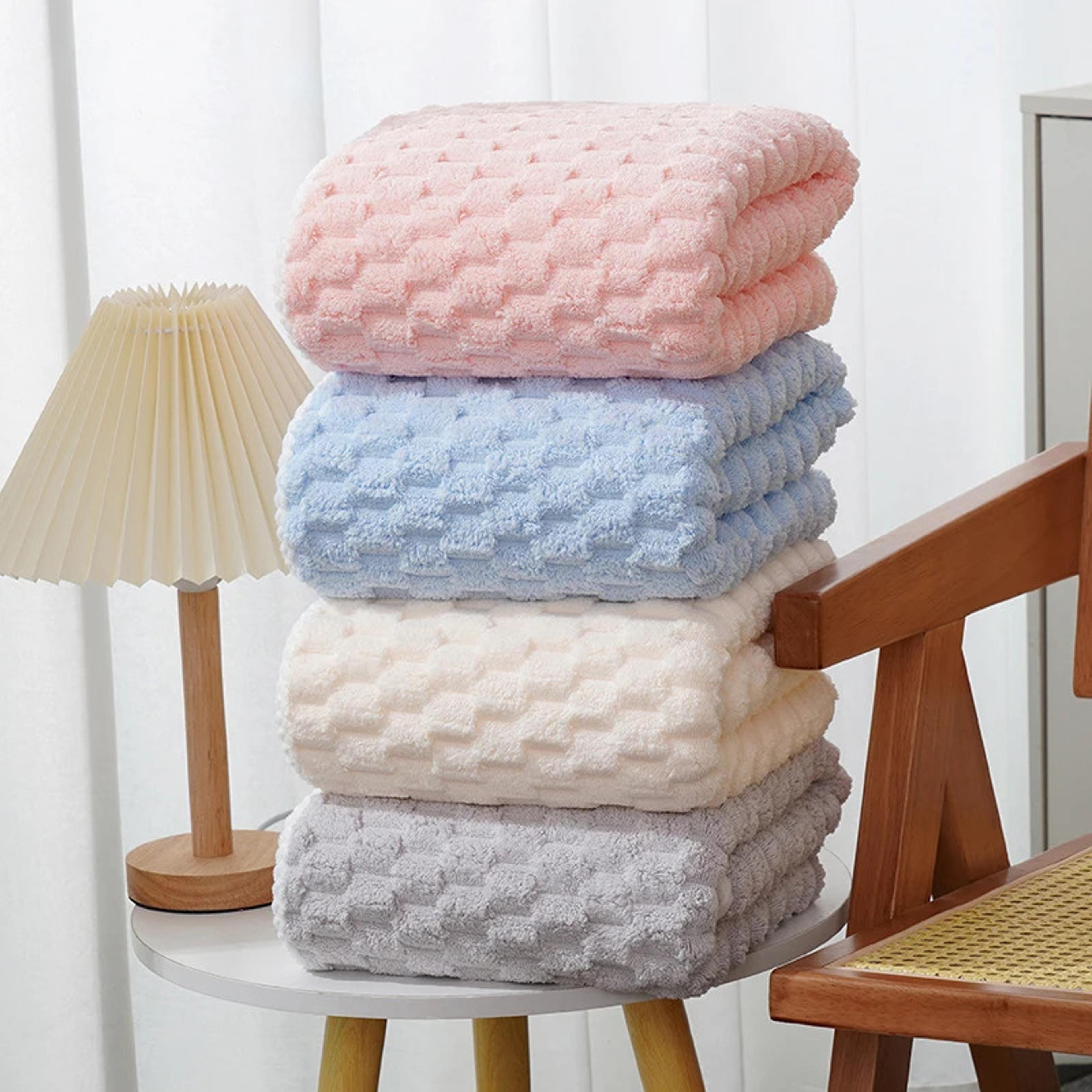 cloudsoft microfiber bath towel – quick dry coral velvet absorbent towel for face & body