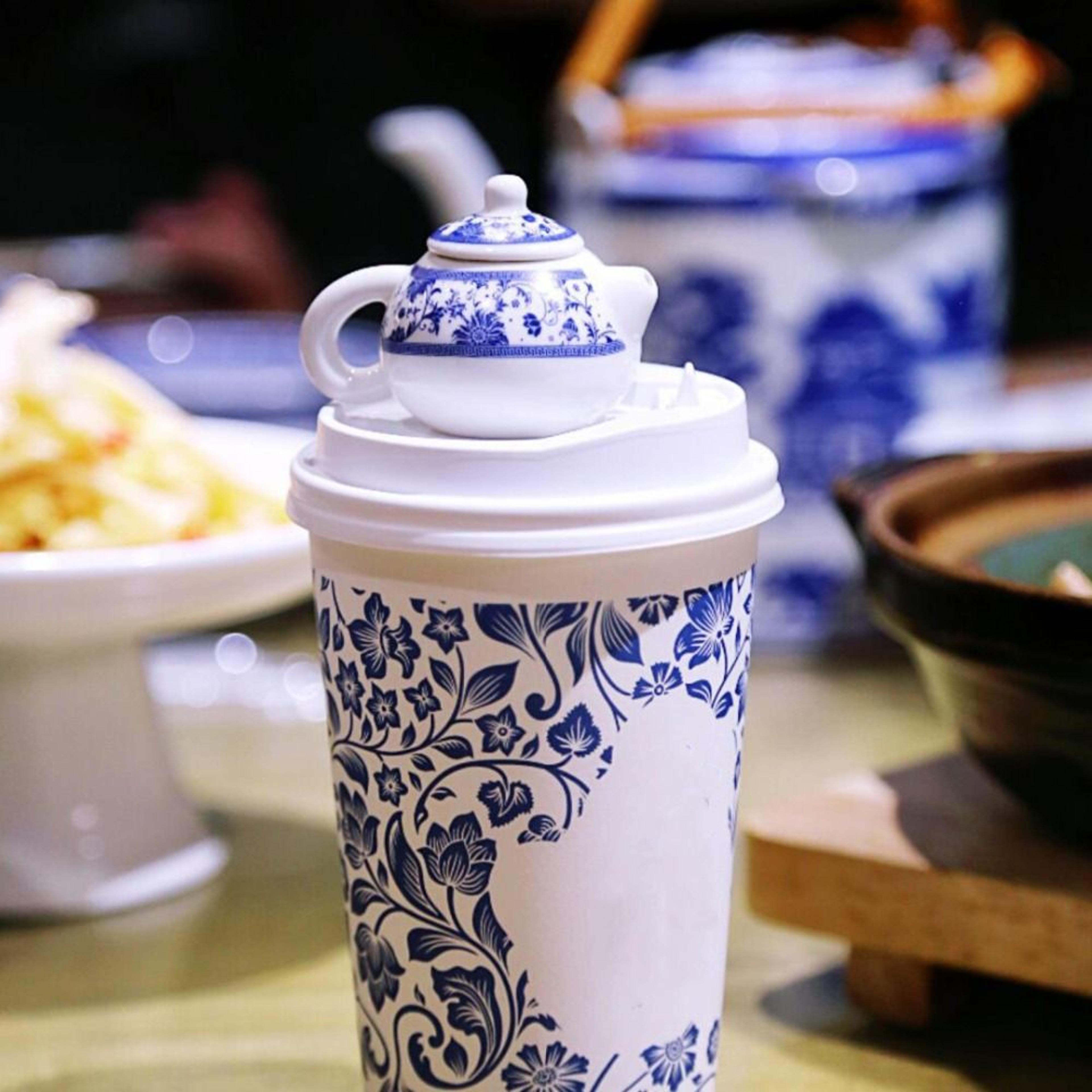 chinese floral ceramic mini teapot decorative tea pot ornament for zen home decor