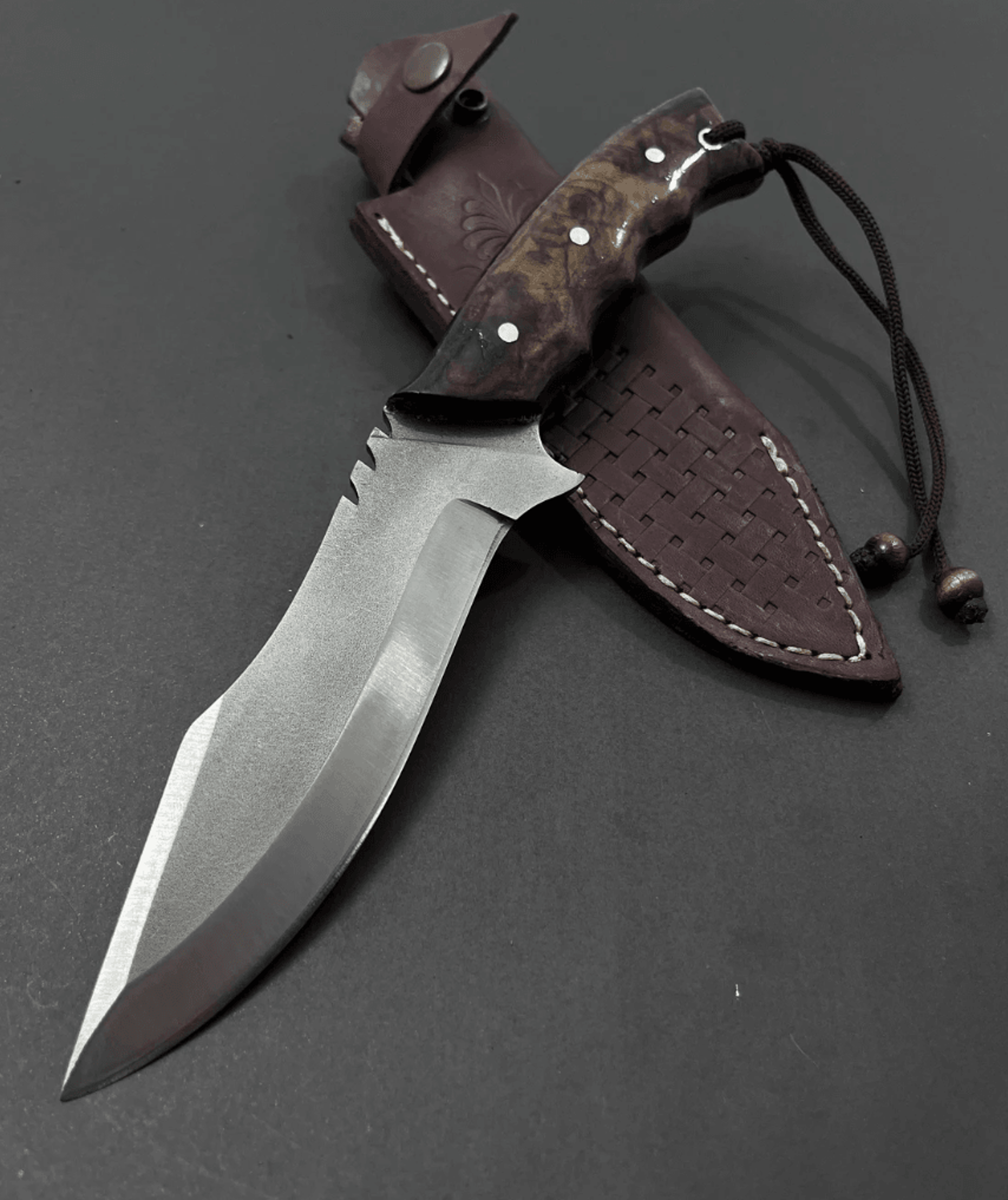 10.6 handmade full tang hunting knife with engraved 4116 german steel walnut grip leather sheath