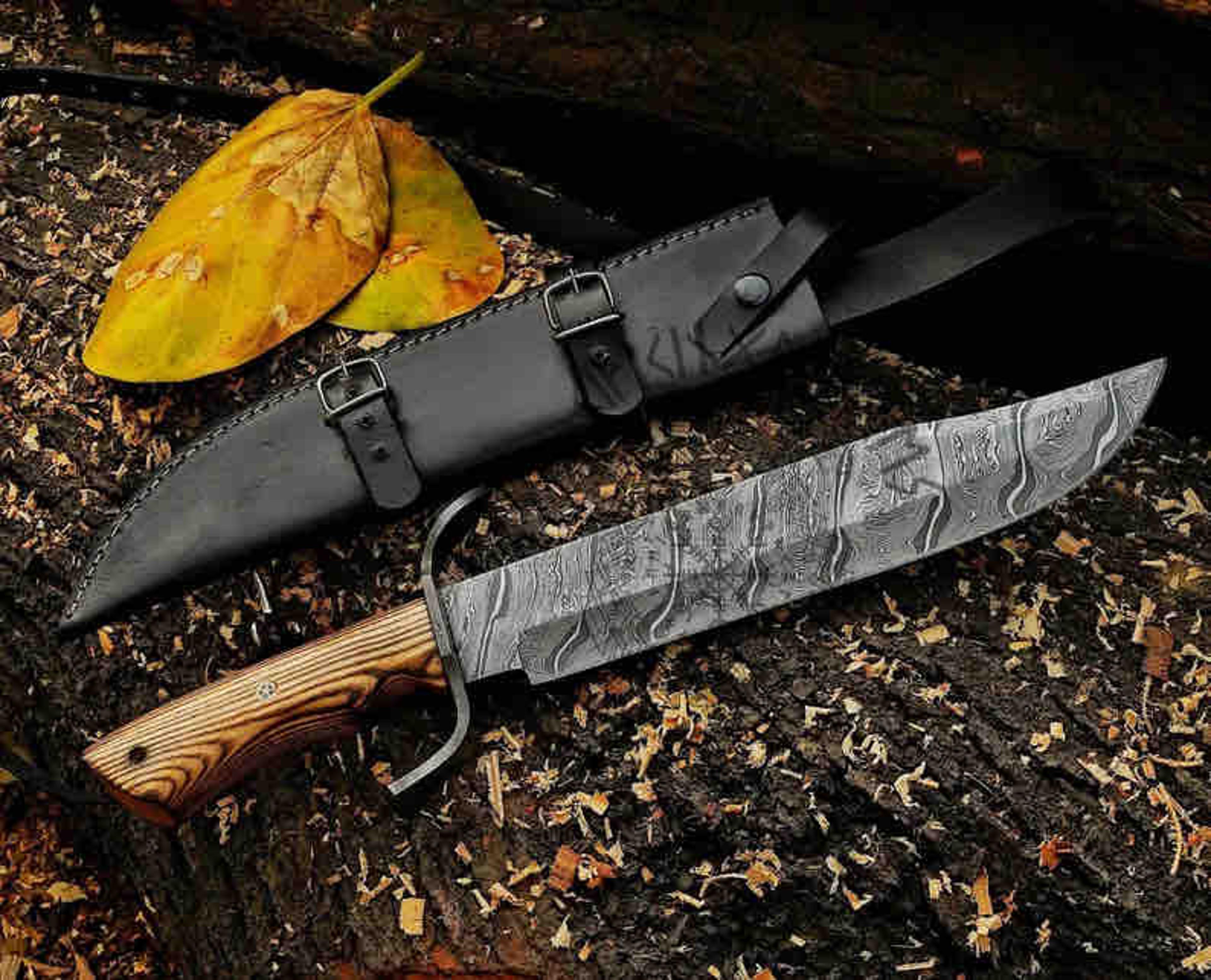 hand forged hunting bowie knife , damascus steel knife , gift for him , christmas gift , anniversary gift
