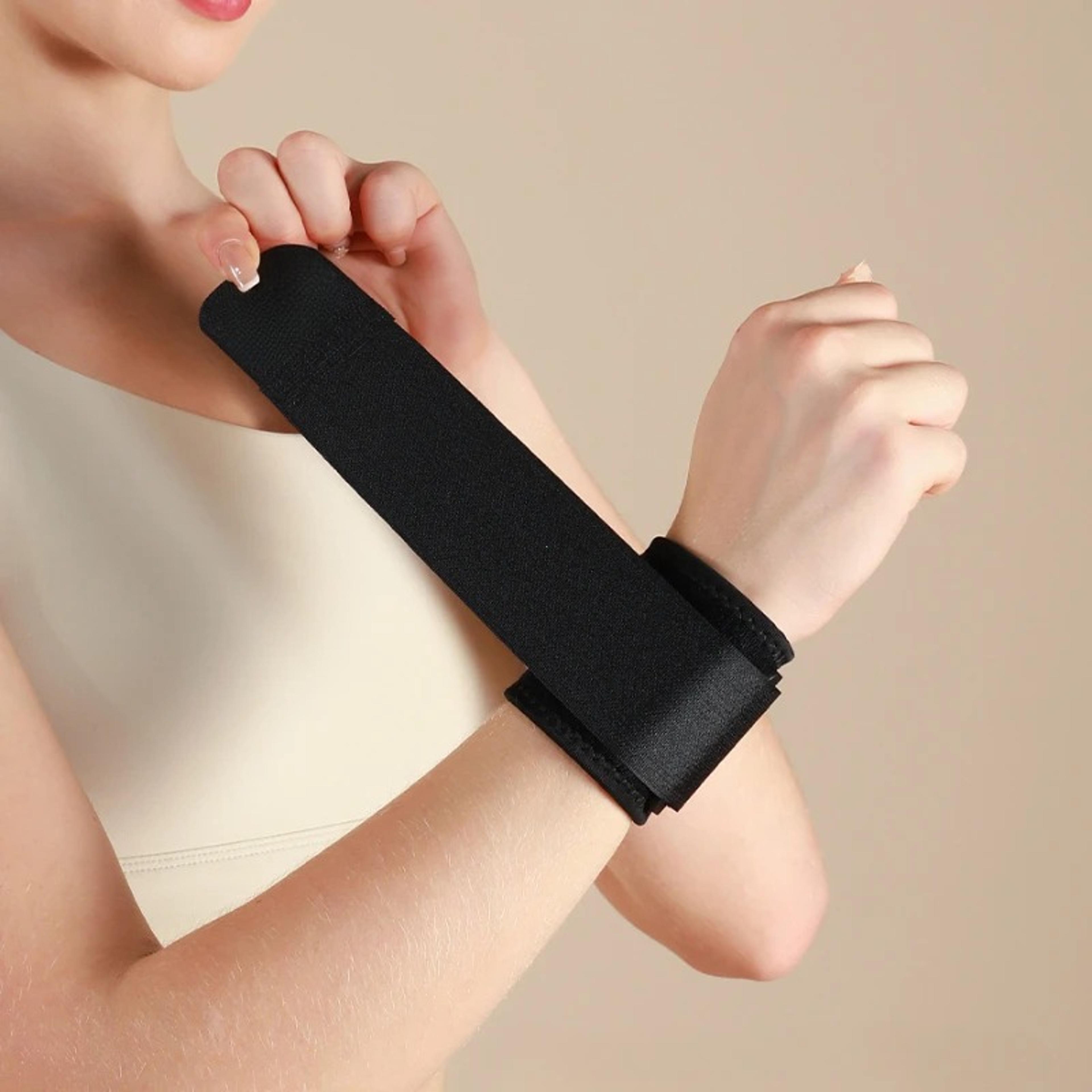 lightweight adjustable wrist wrap for women and men, perfect for badminton and gym training