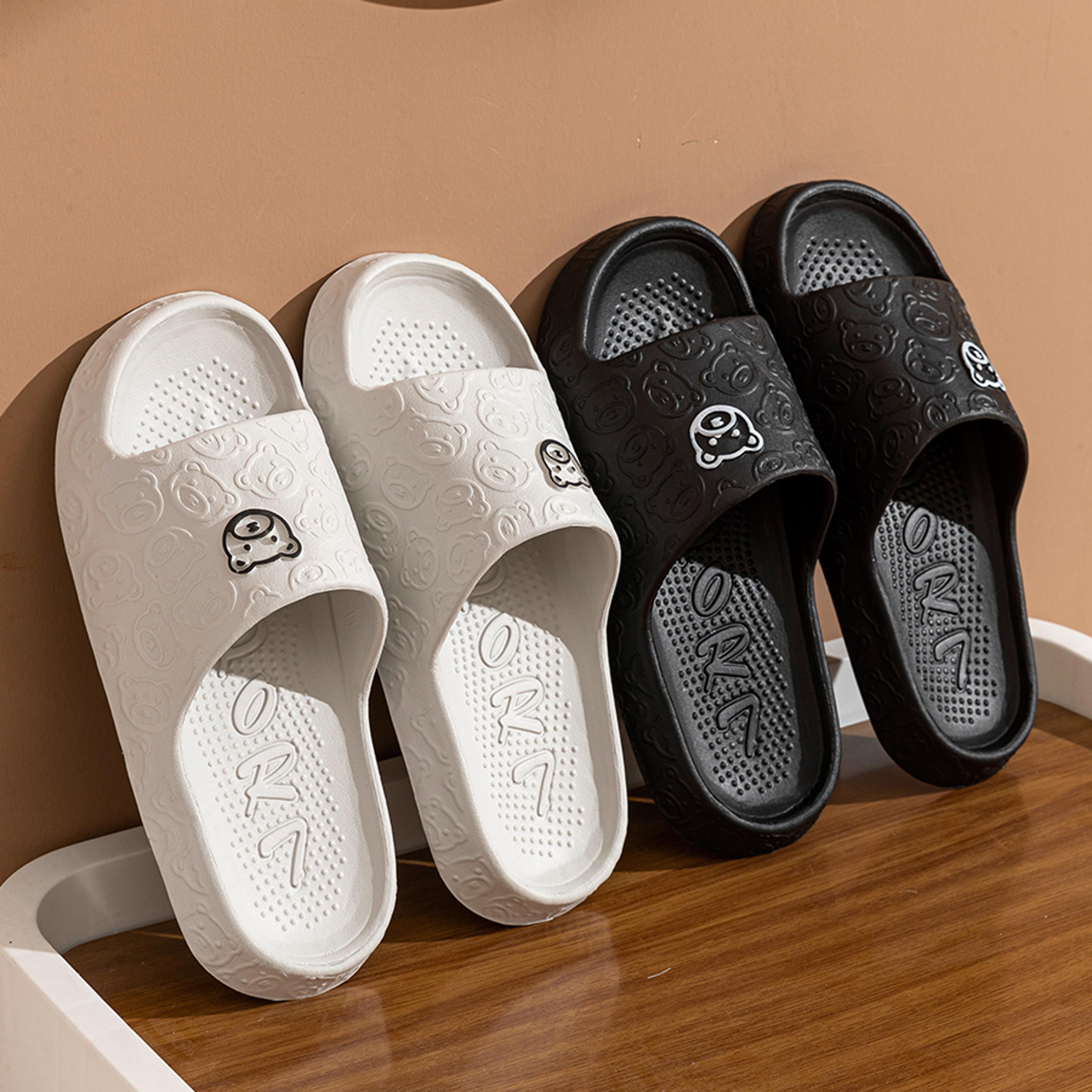 summer fashion non-slip slippers for men & women cute little bear sandals for indoor use, dormitory, and casual comfort