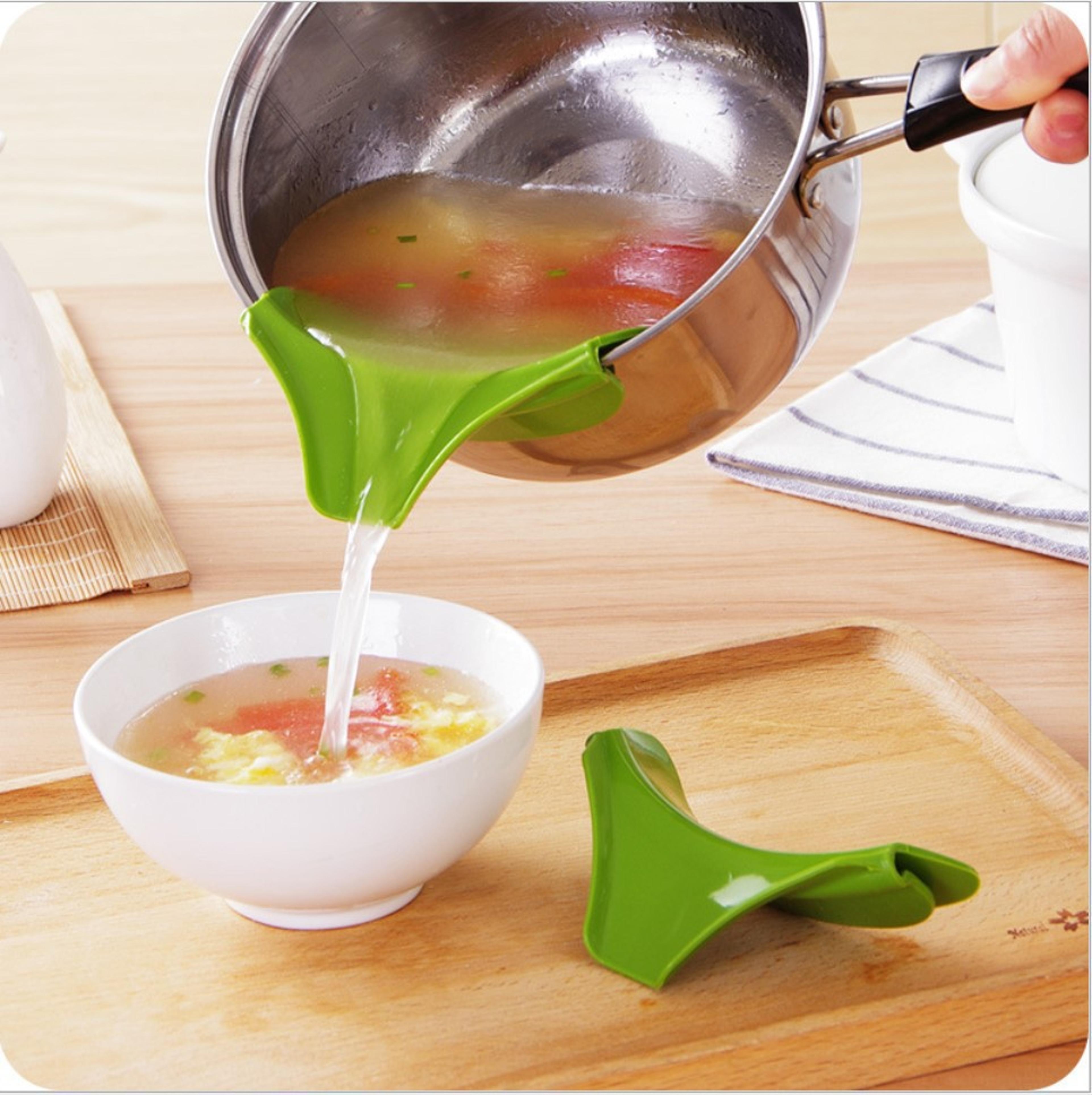 universal silicone clip on funnel and pot strainer for mess free pouring