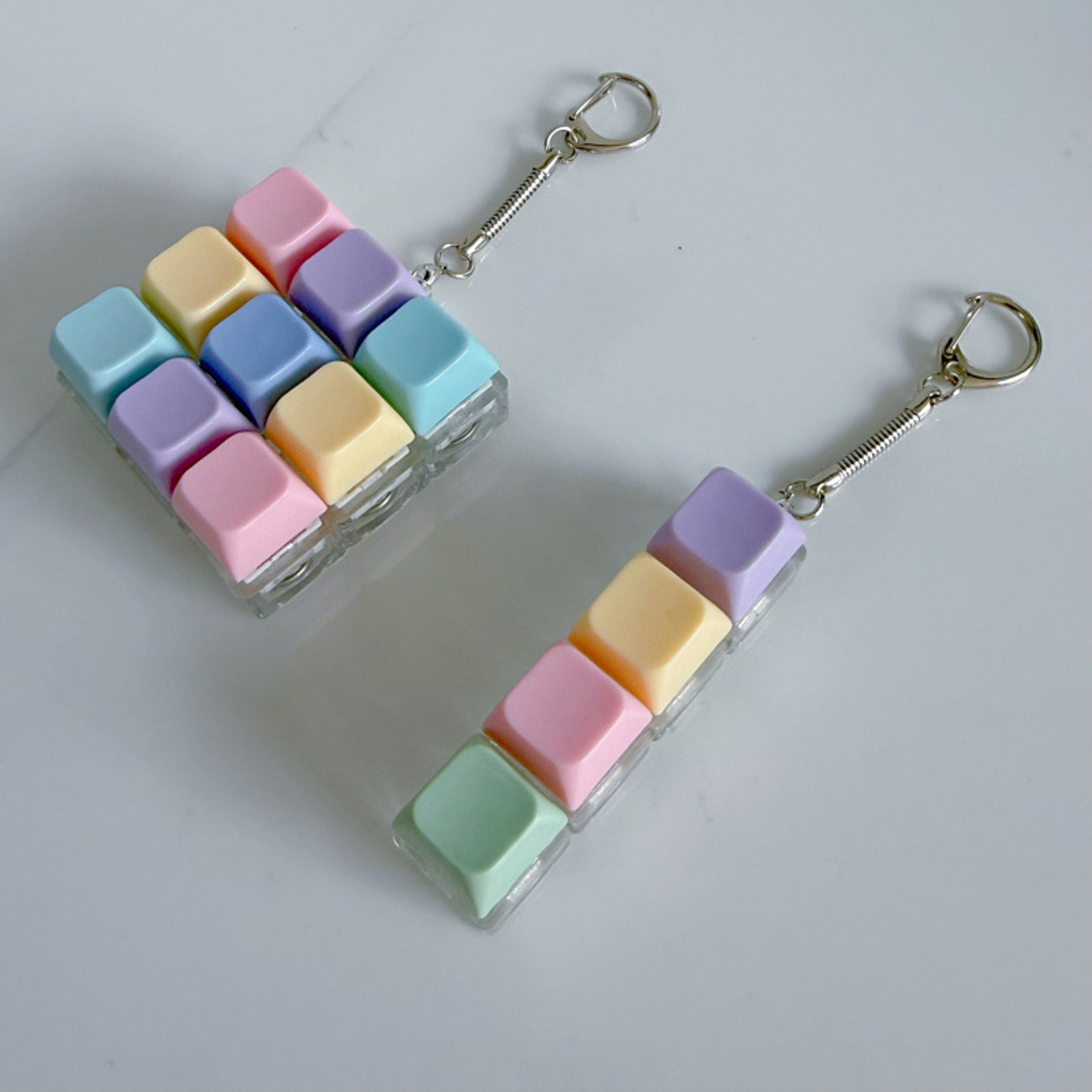 decompression keyboard key toy button fidget keychain stress relief desk gadget