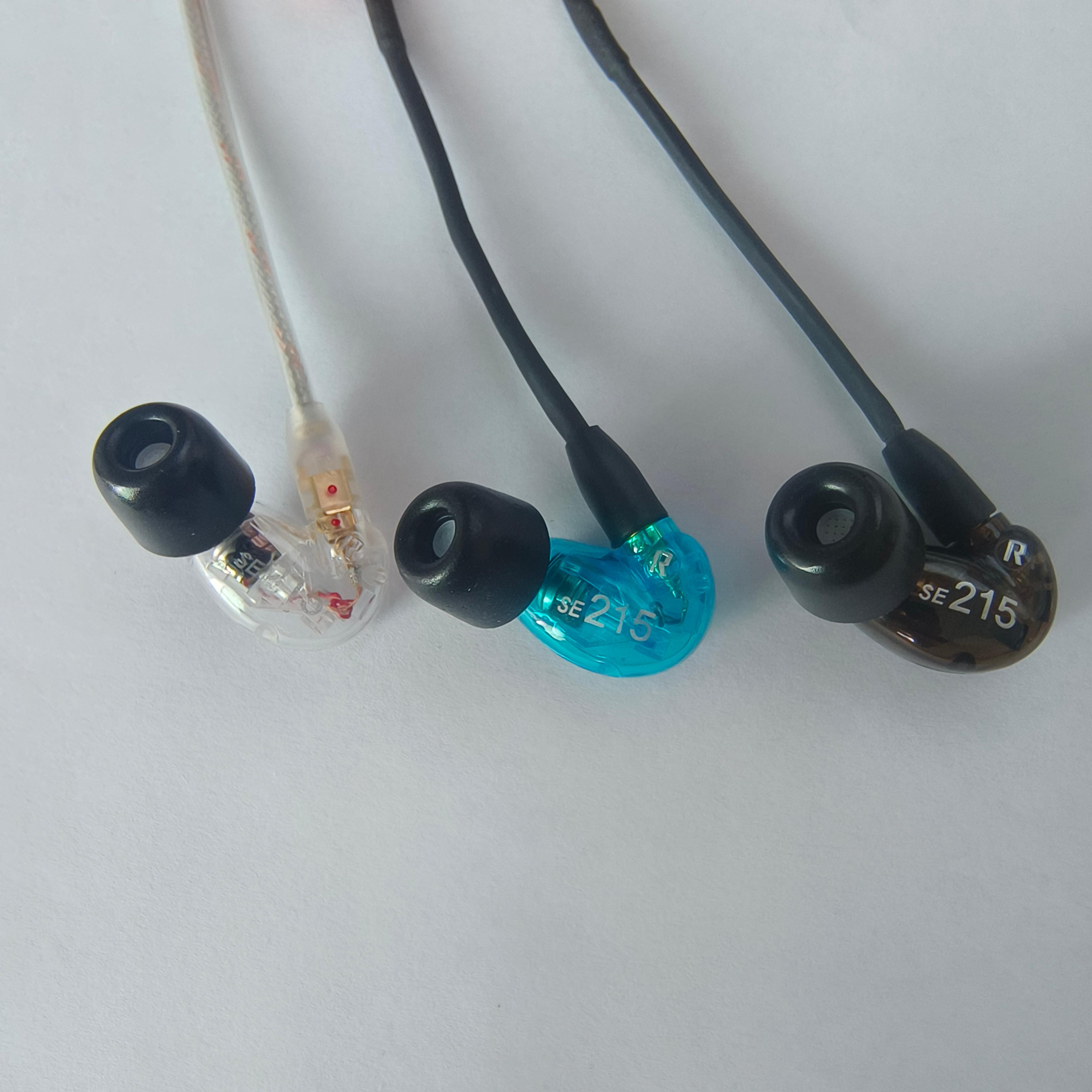 hifi stereo in ear earphones with detachable cable and carry box