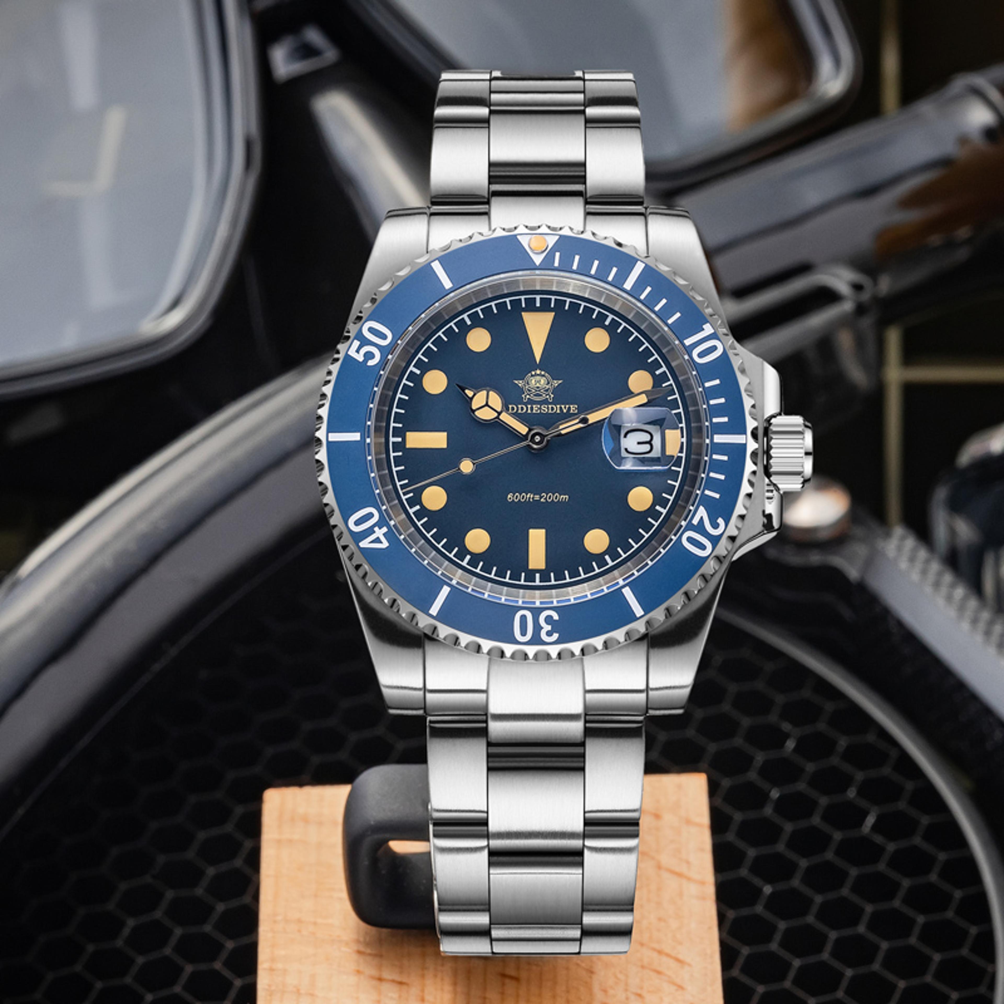 quartz watch waterproof business watch with luminous hands japanese movement