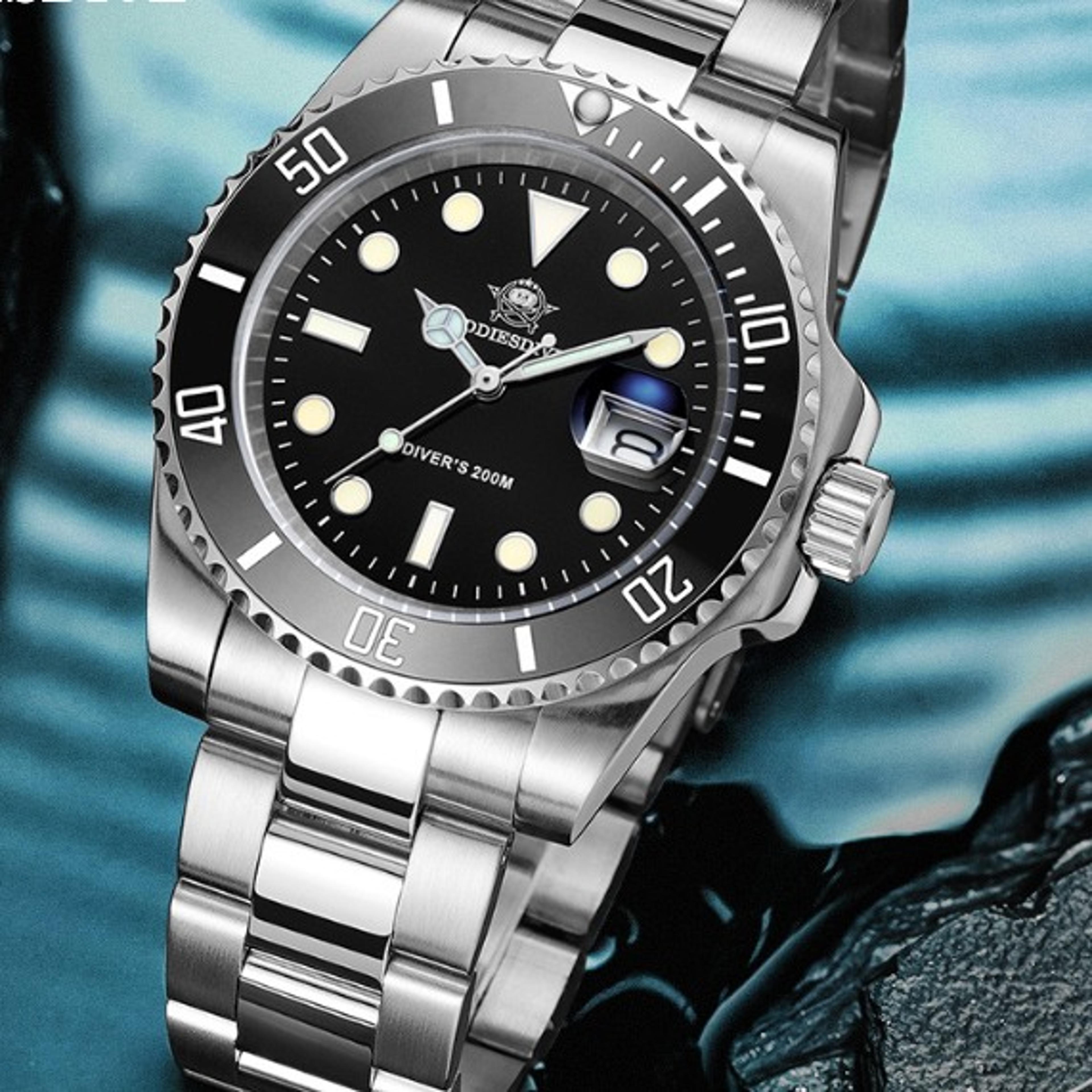 luxury mens ceramic bezel quartz watch with luminous waterproof design