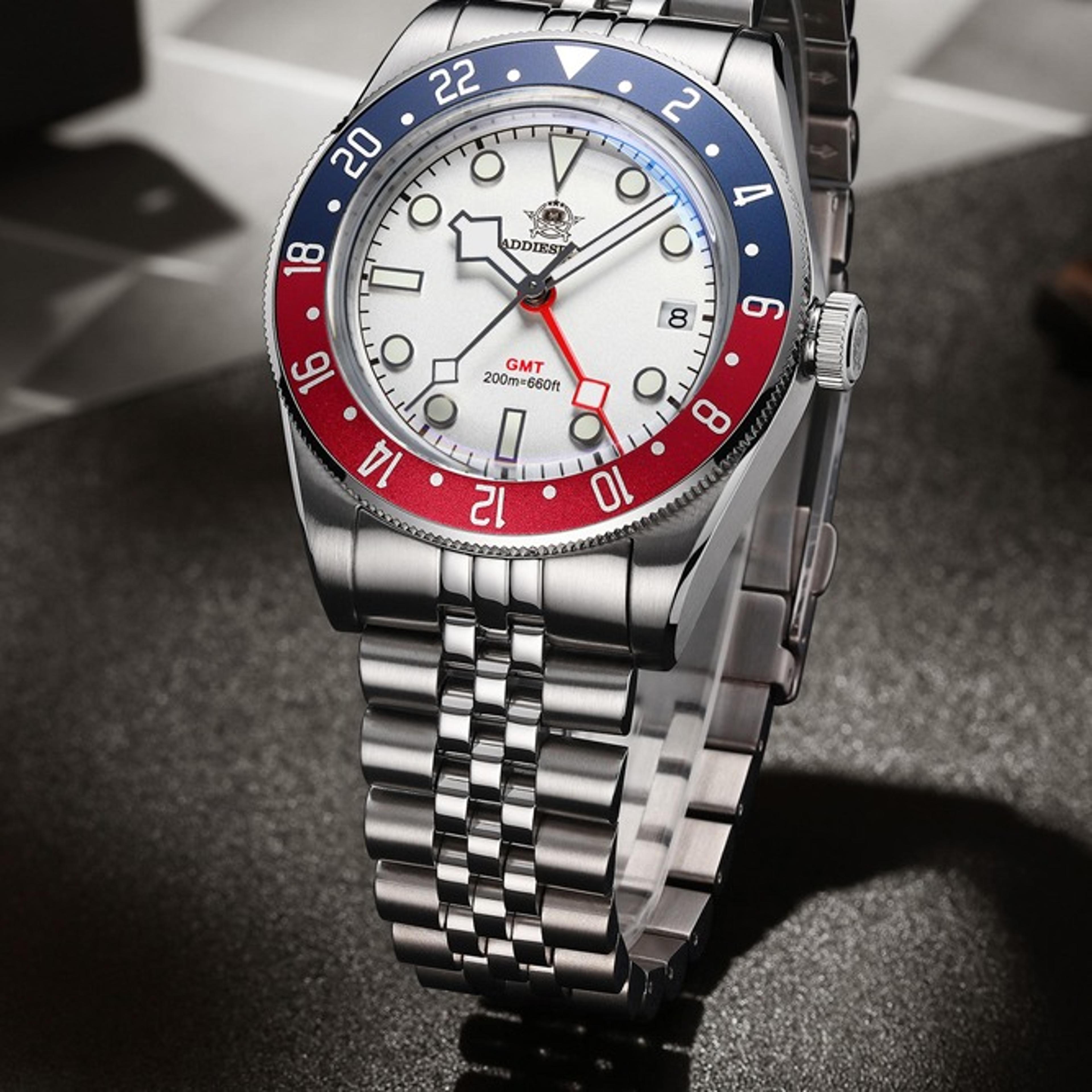 luxury gmt mens diving watch waterproof sports quartz watch with blue luminous dial