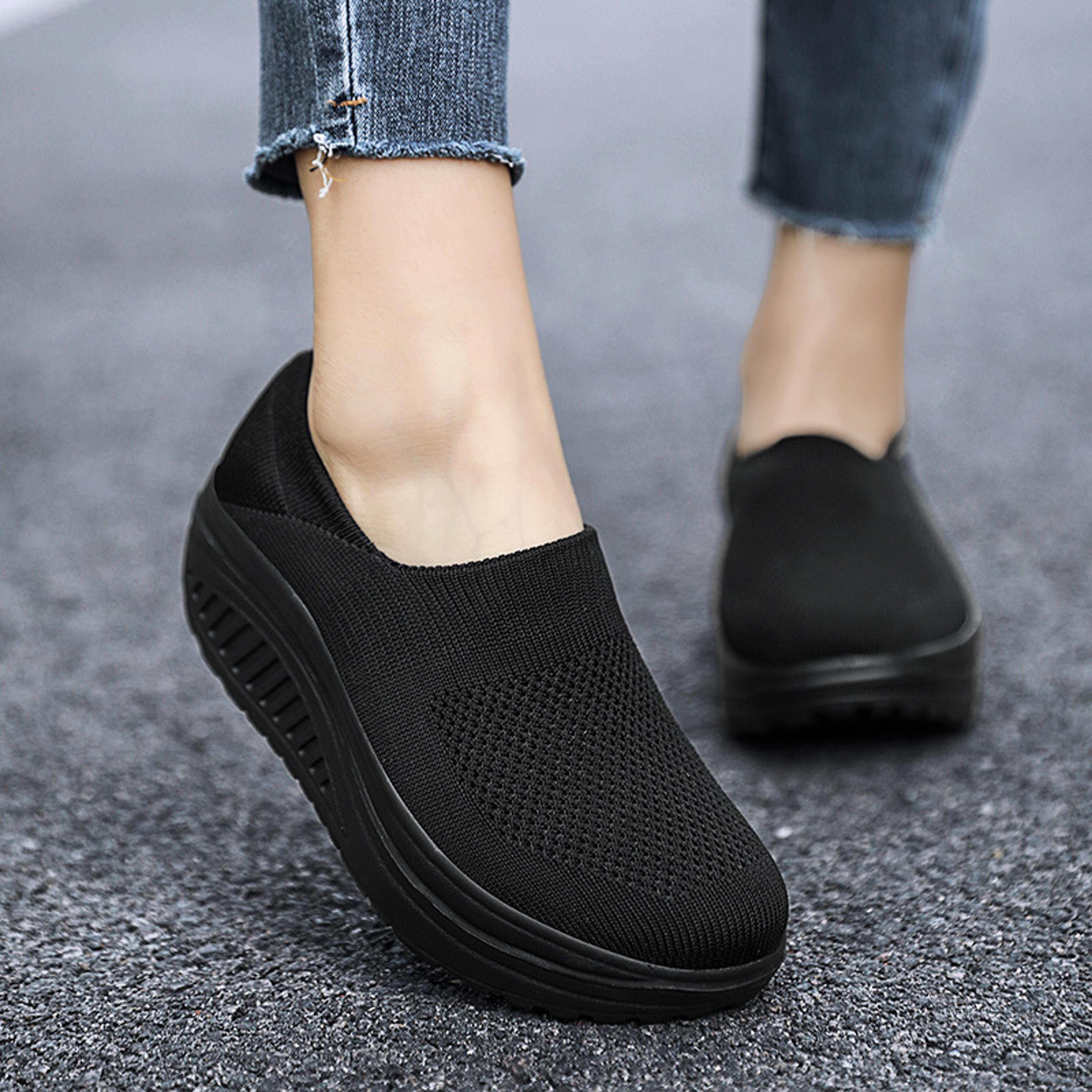 womens chunky platform slip on sneakers comfortable casual walking shoes
