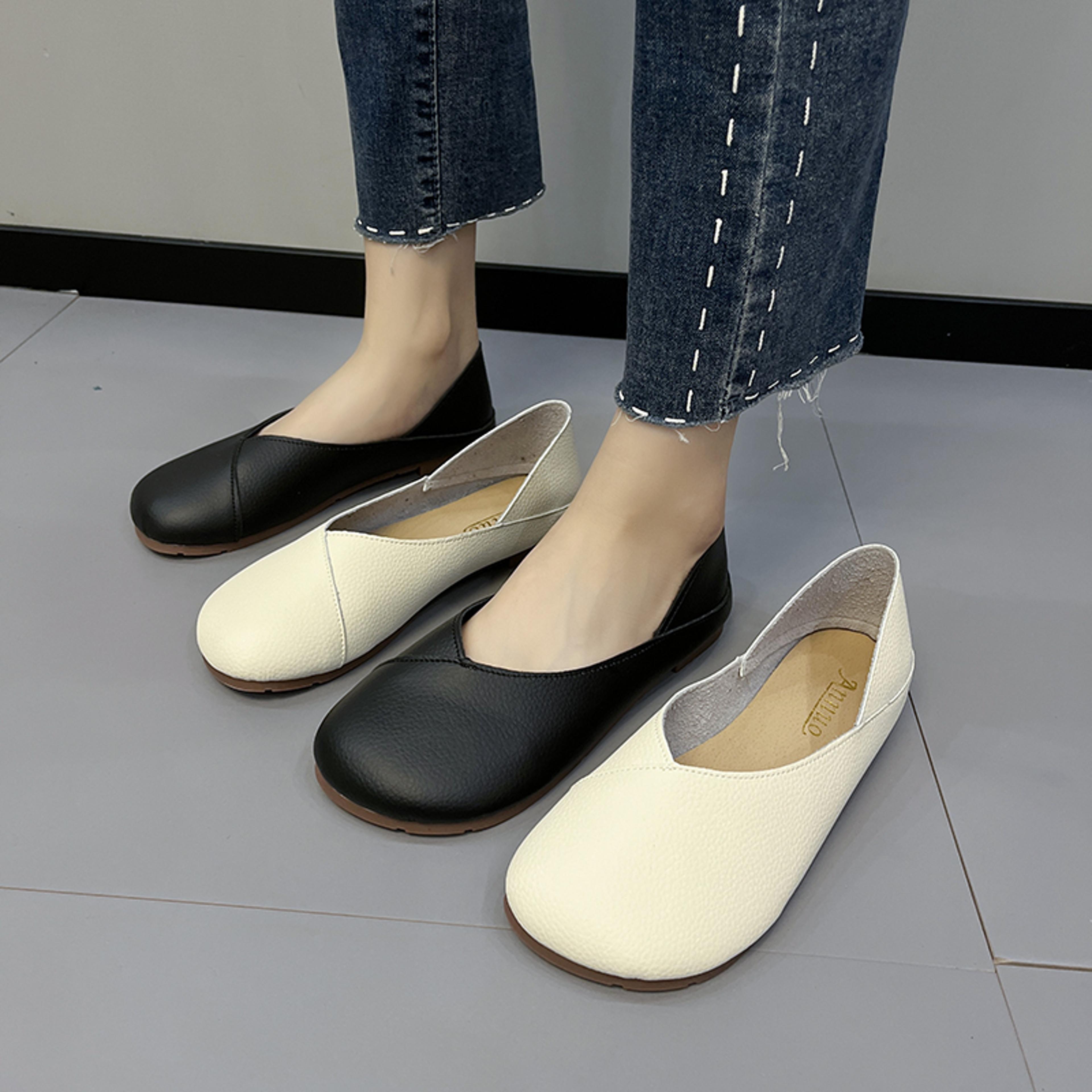 comfortable womens slip on loafers round toe ballet flats for work and everyday wear