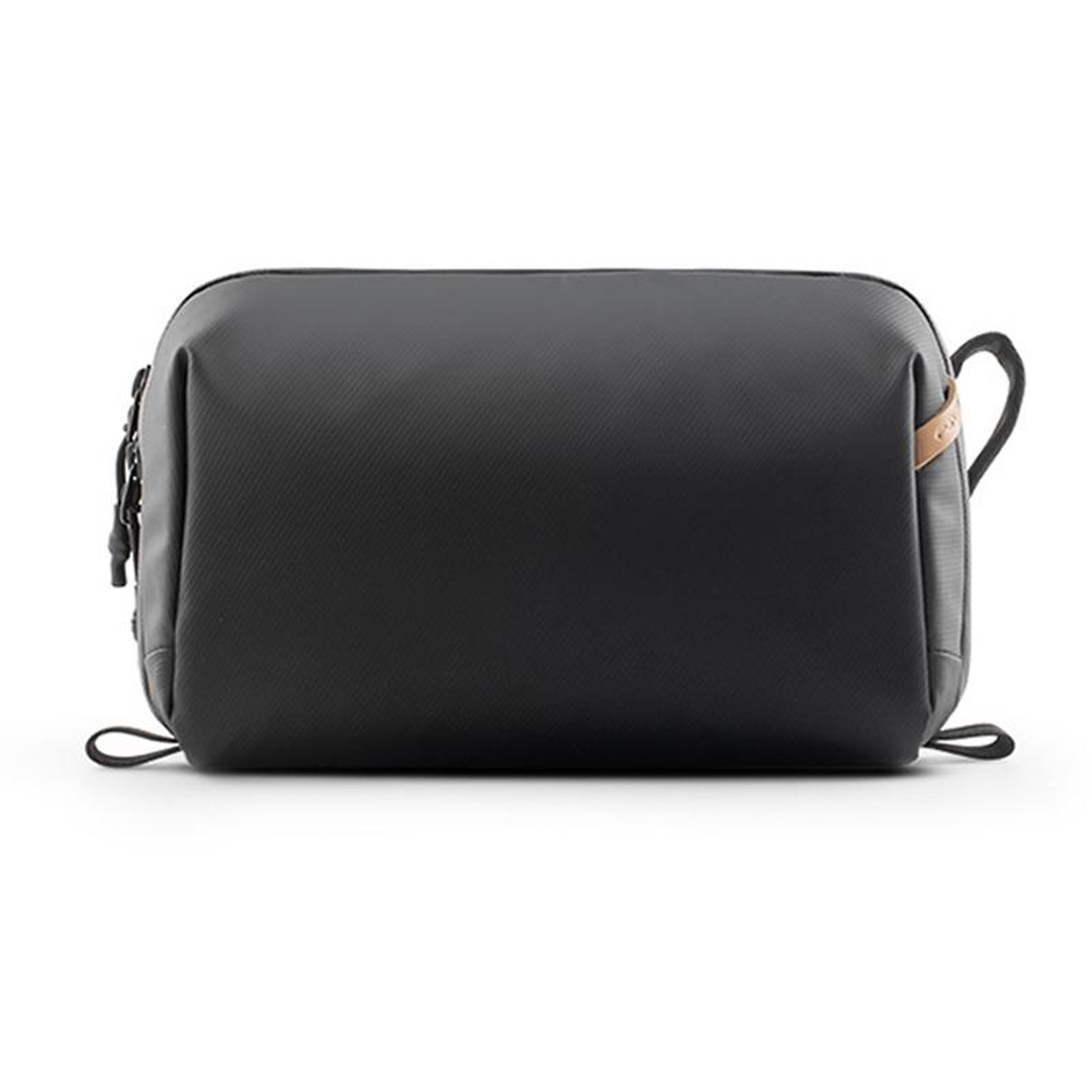 hanging travel toiletry bag with wet dry separation & waterproof storage organizer