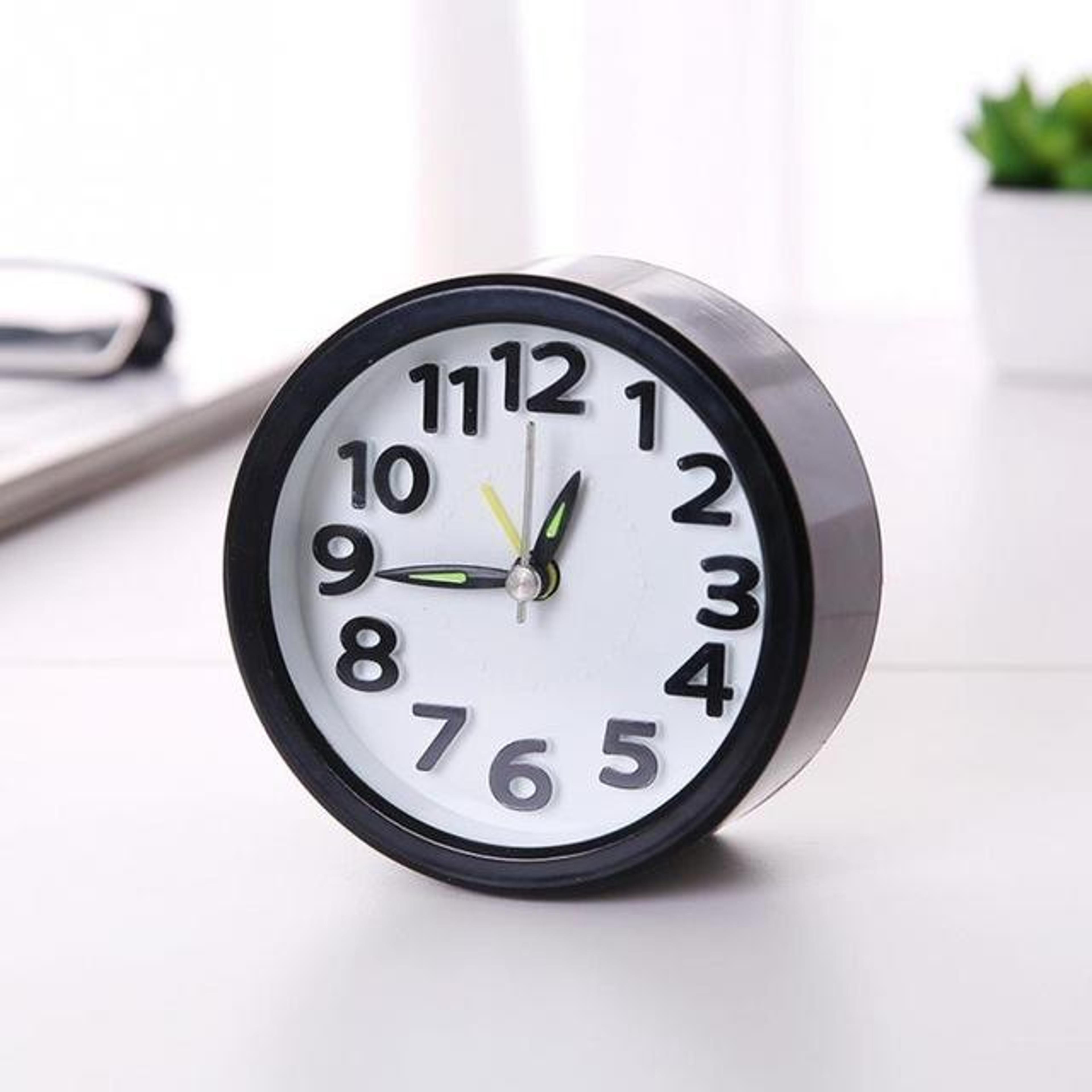 silentglow minimalist quartz alarm clock with night light for bedroom & desk