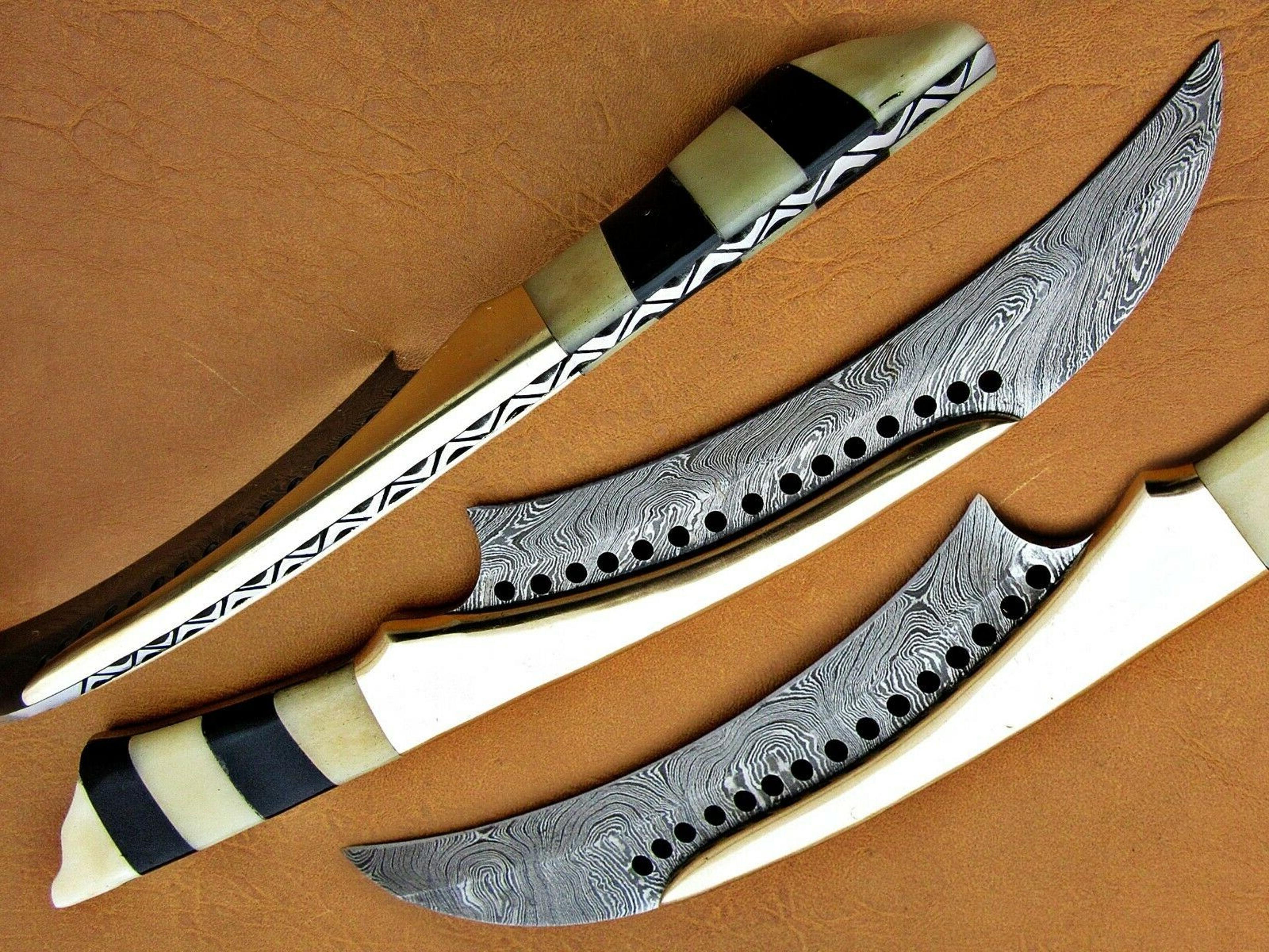 beautifull damascus karambit knife , hunting karambit knife