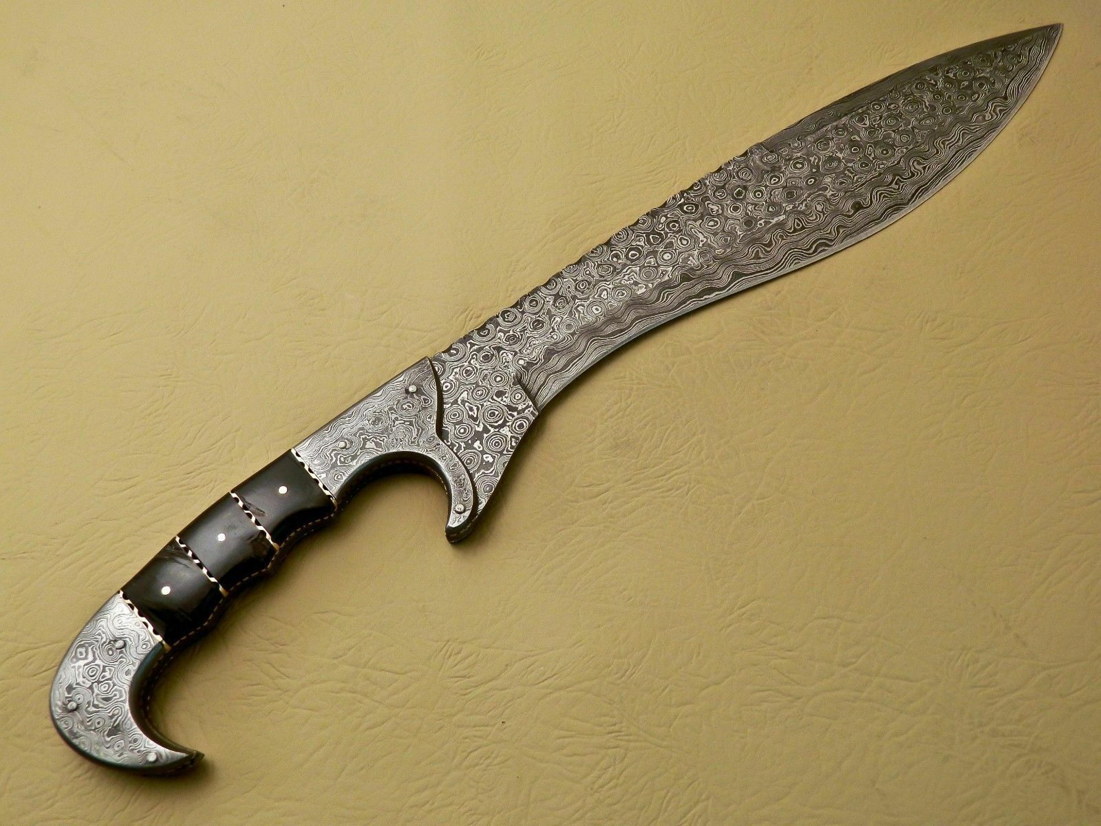 beautifull custom hand made damascus steel hunting sword knife,