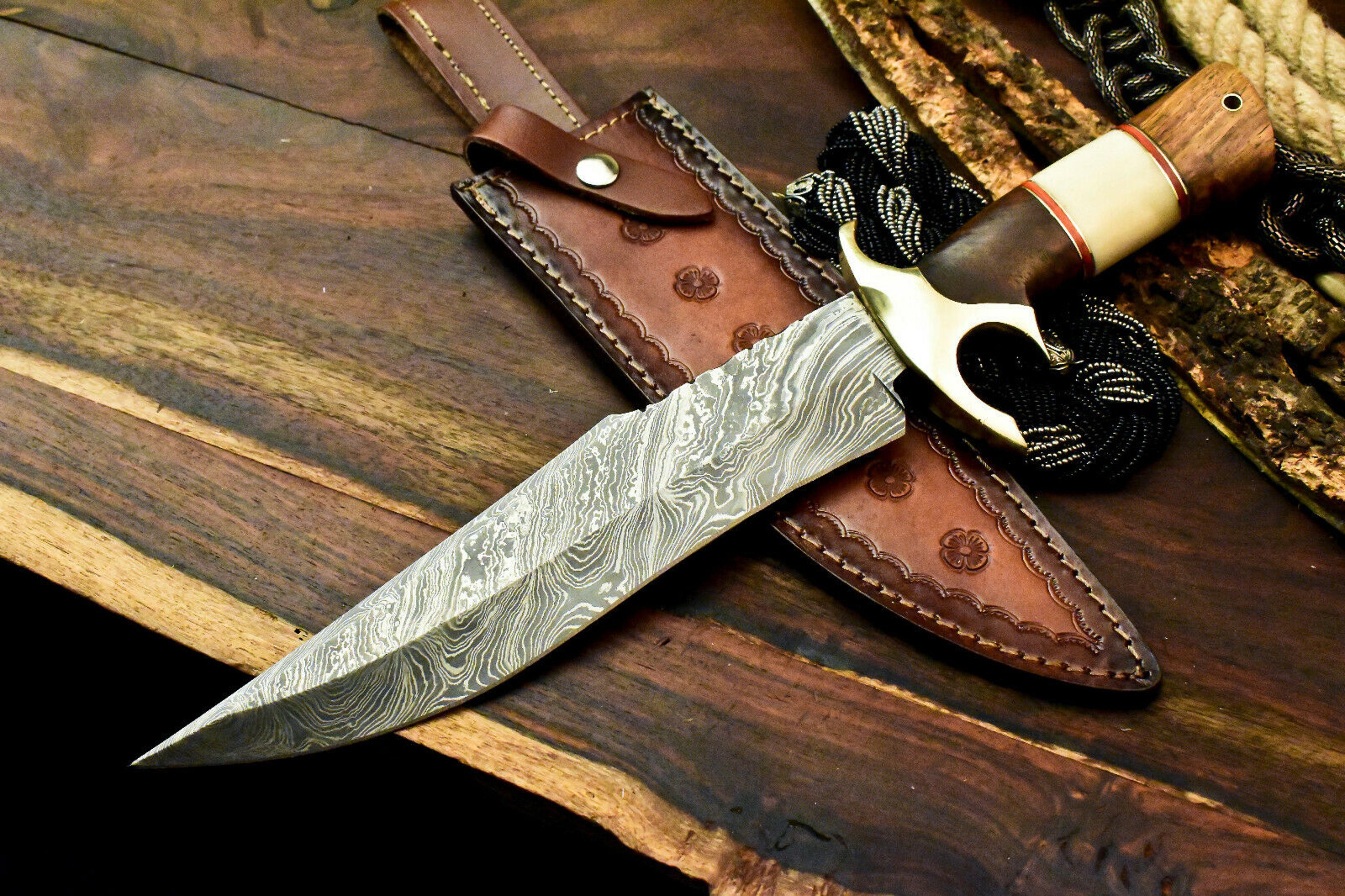 beautifull custom handmade damascus steel blade bowie hunting knife,