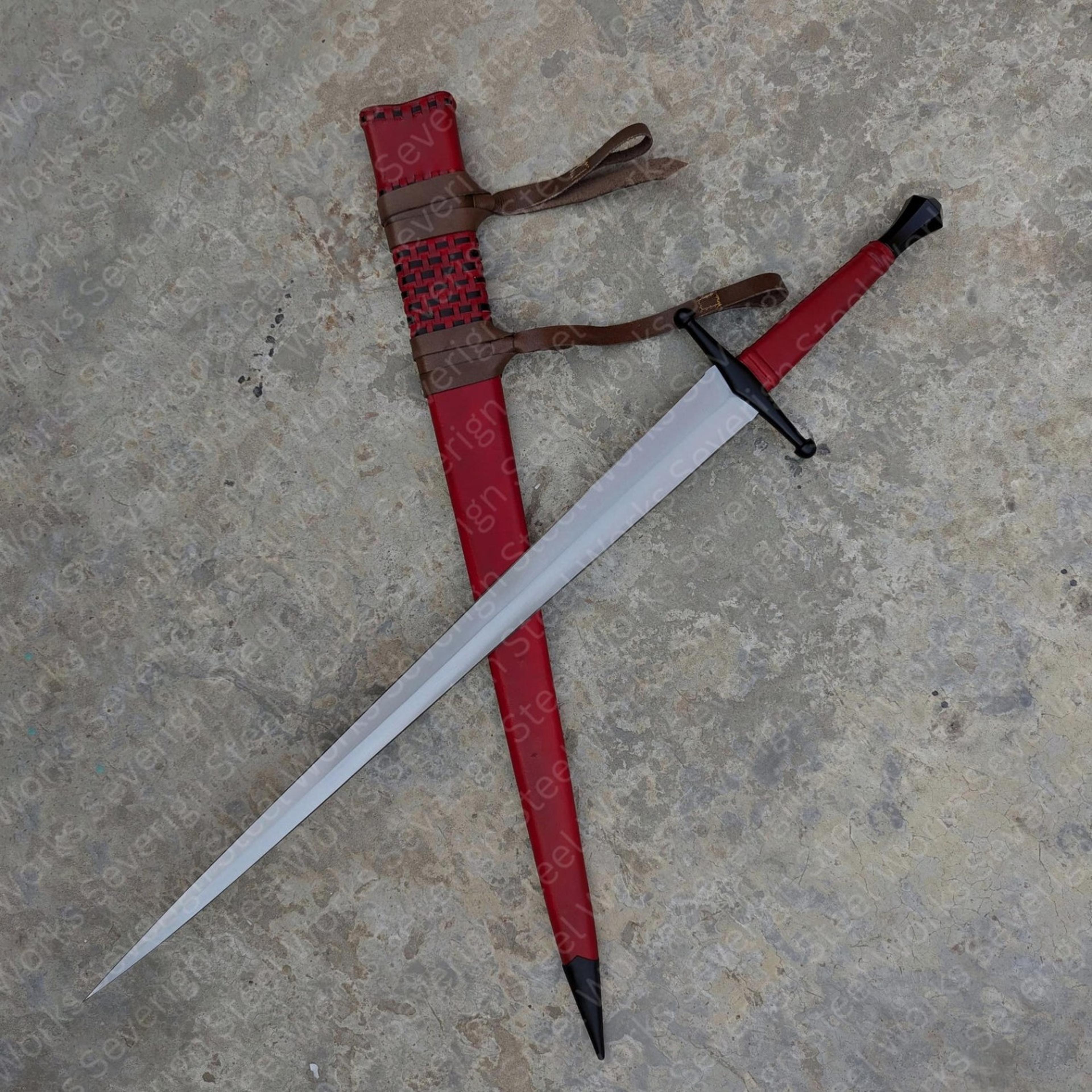 crimson oath warrior sword – 41 inch medieval style blade with two-tone scabbard