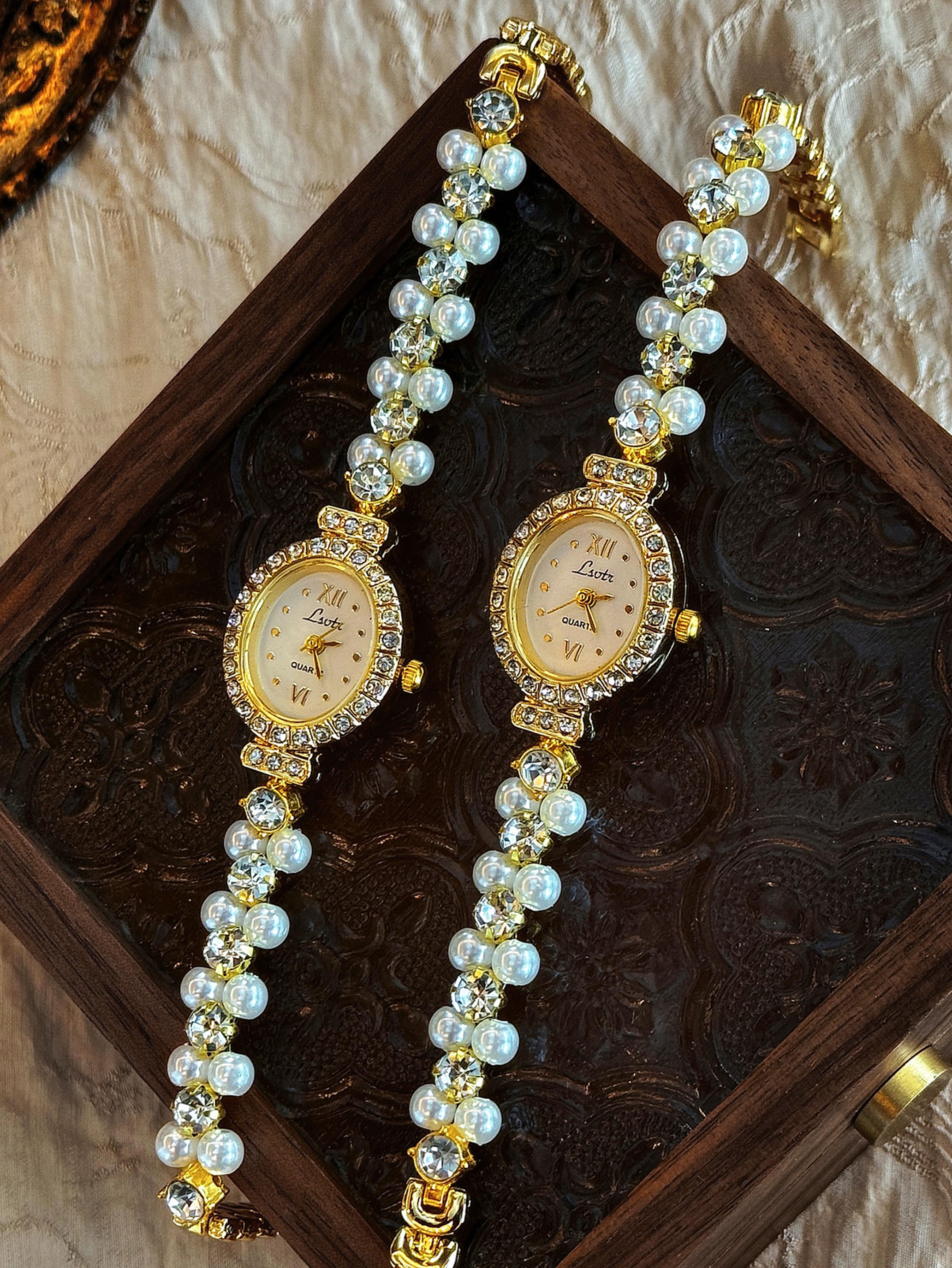 elegant vintage women's watch with pearl, rhinestone inlays, oval mother-of-pearl dial for daily wear and parties
