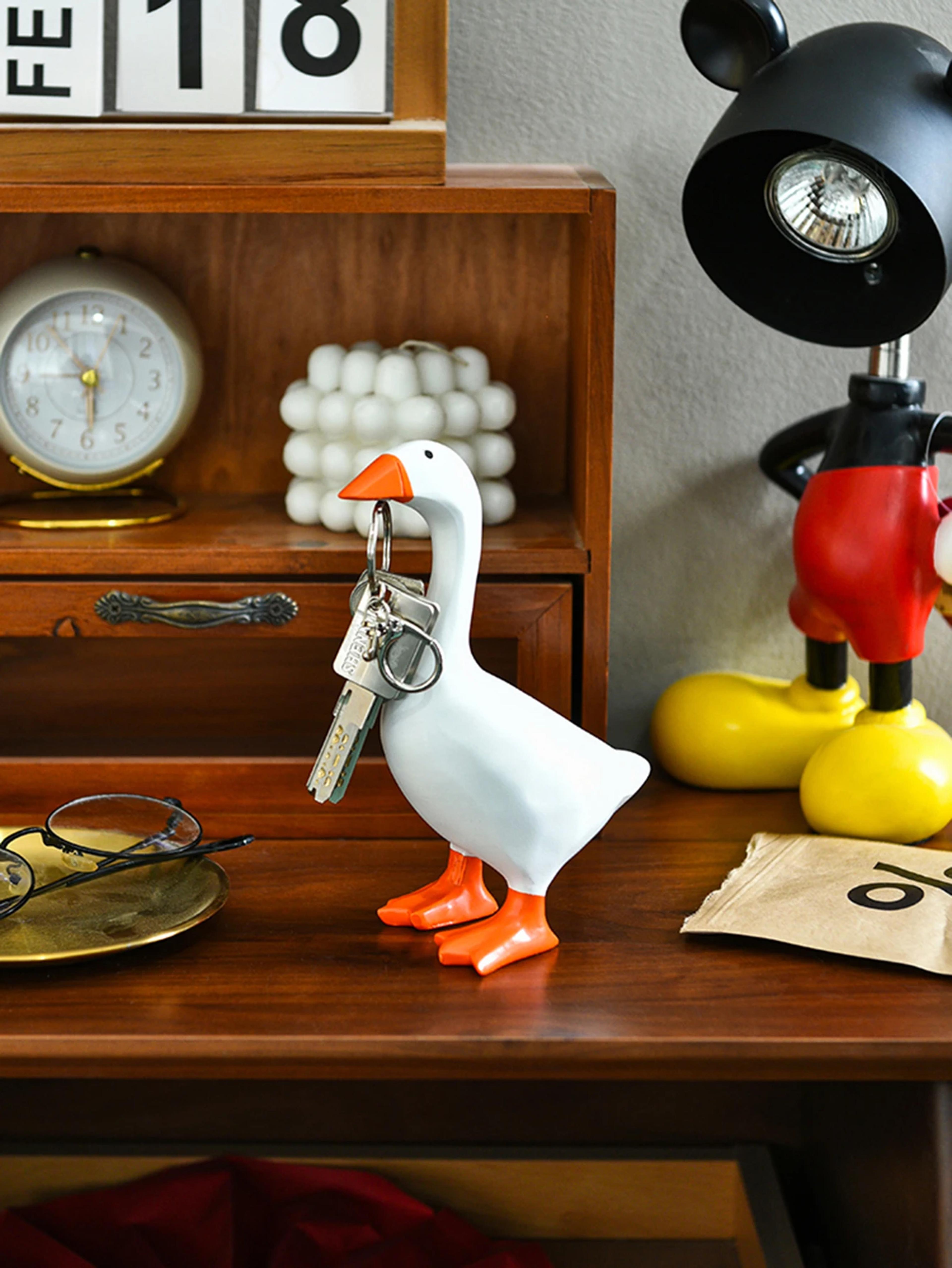 magnetic goose key holder, cute duck storage rack, unique simulation goose office home decor
