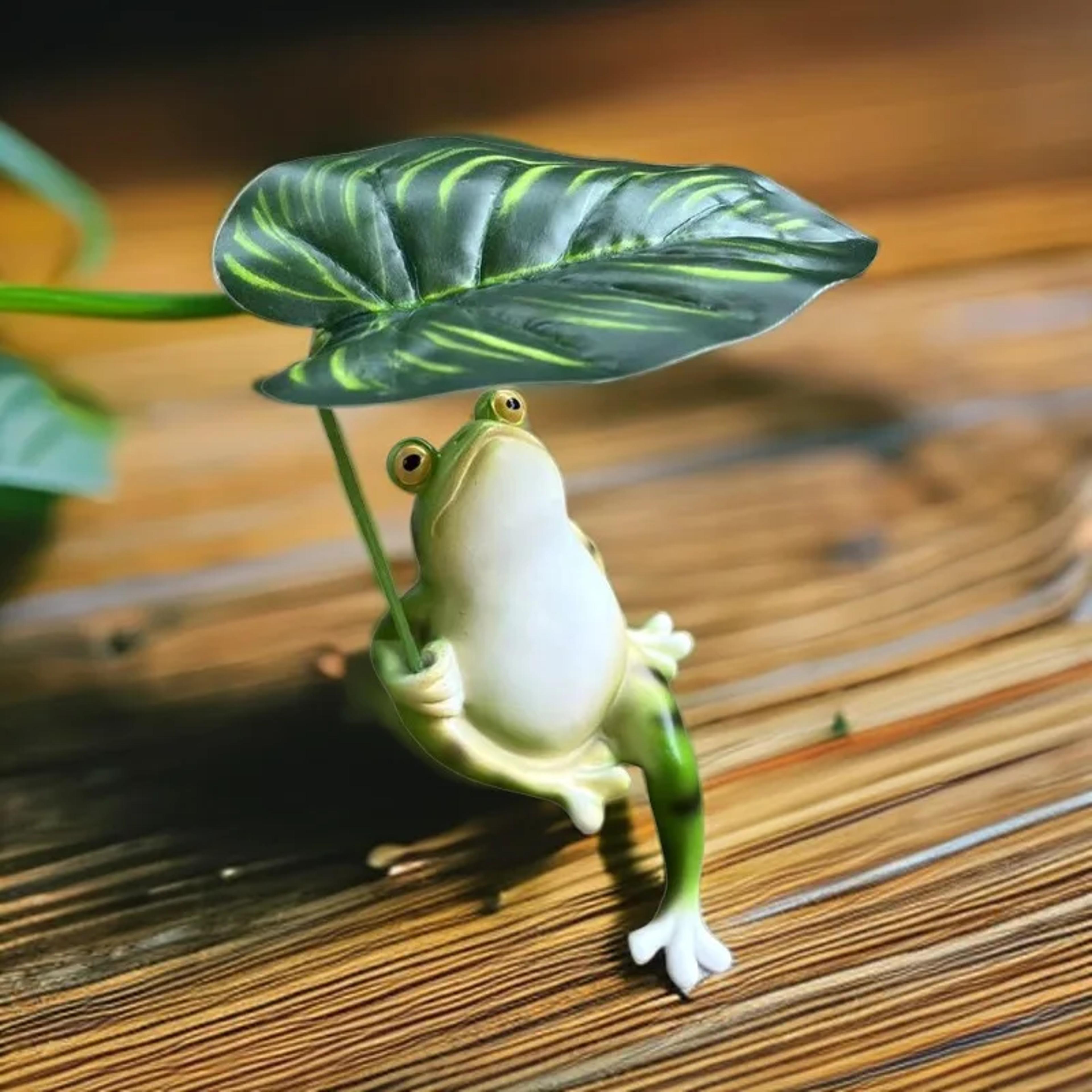 mini garden ornament, simulated frog leaf decor for pool, courtyard garden, home balcony accent