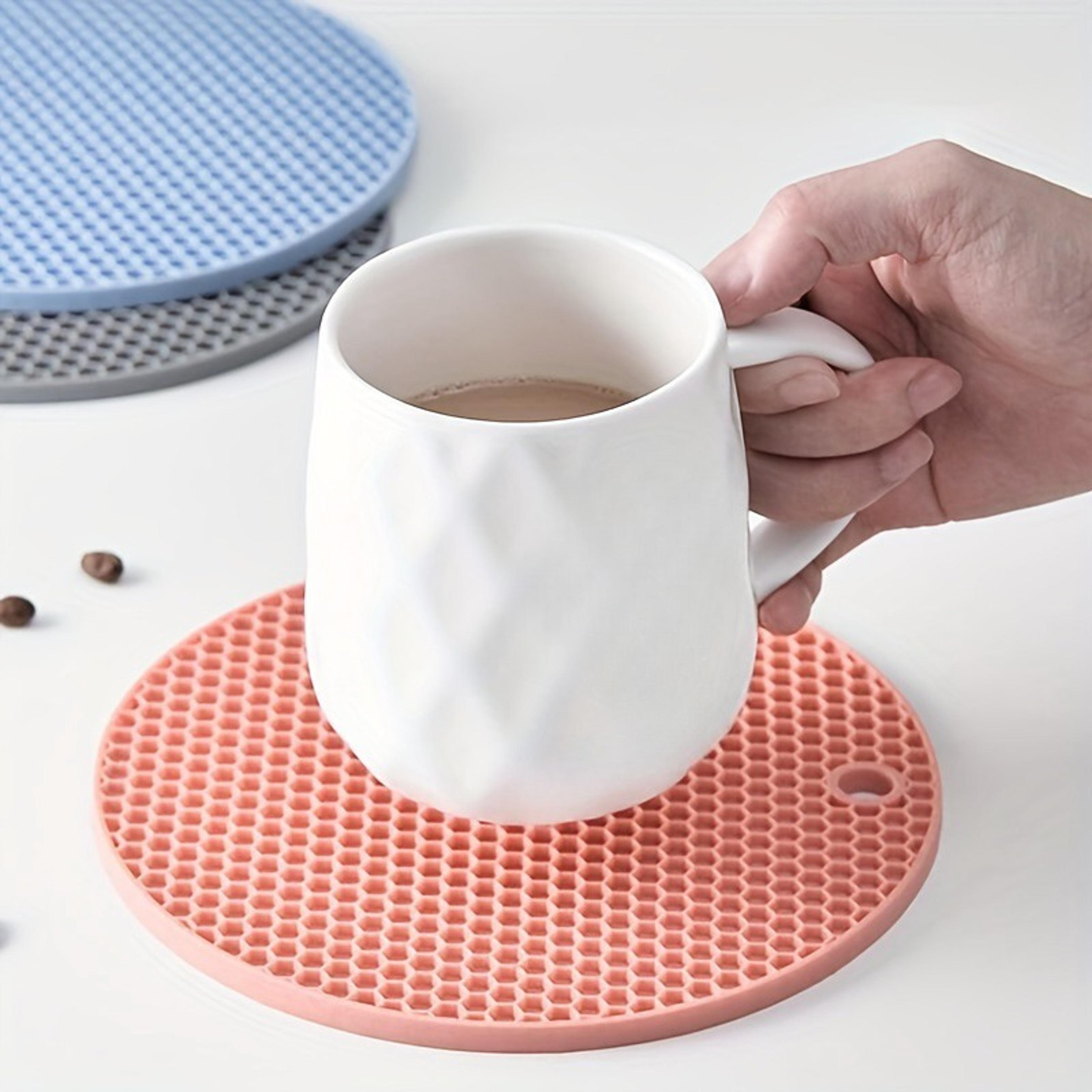 heat-resistant silicone anti scalding mat pot rack, anti slip circular silicone mat for household kitchen countertop