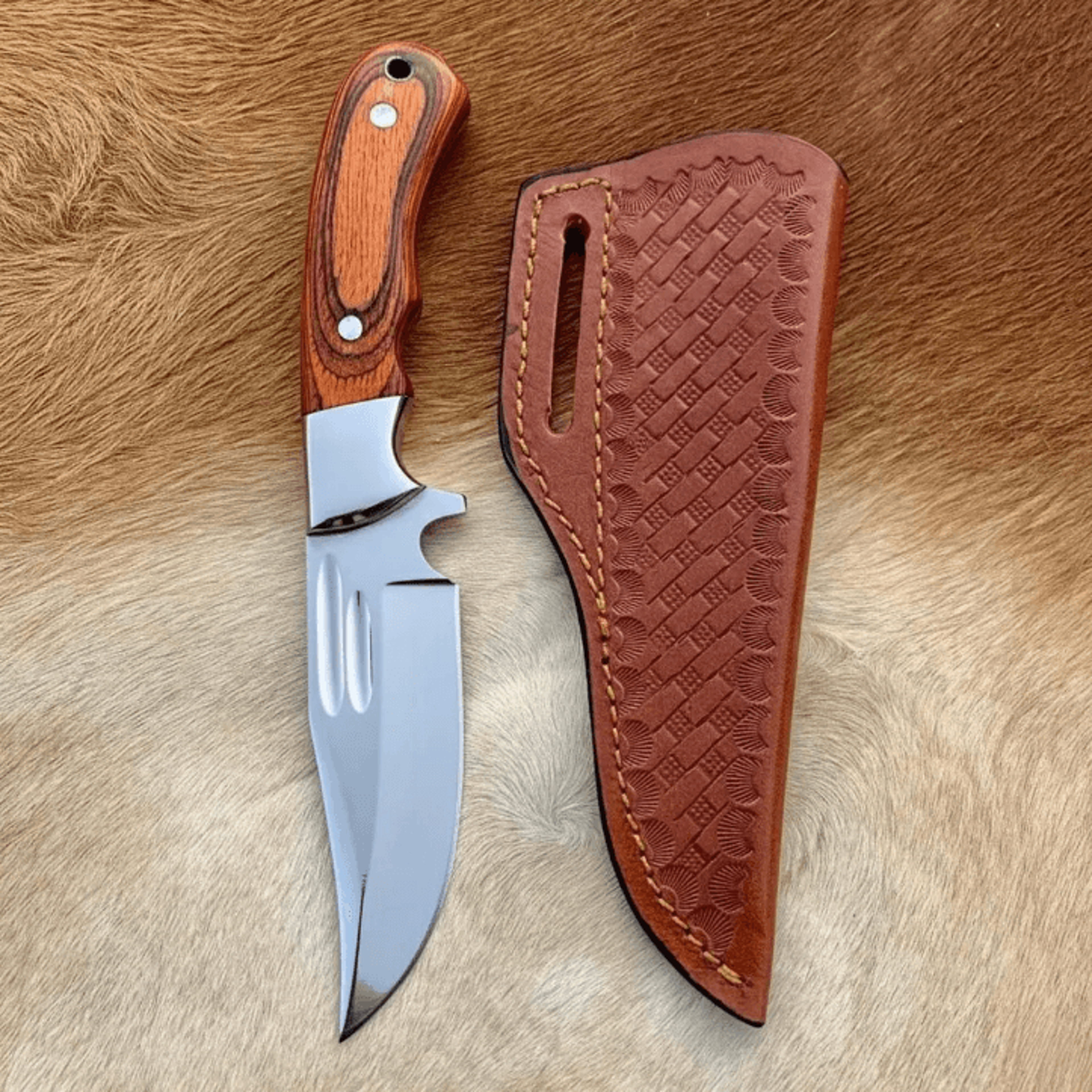custom handmade d2 steel hunting knife | 9" mirror-polished blade + pakka wood handle | razor sharp outdoor knife w/ lea