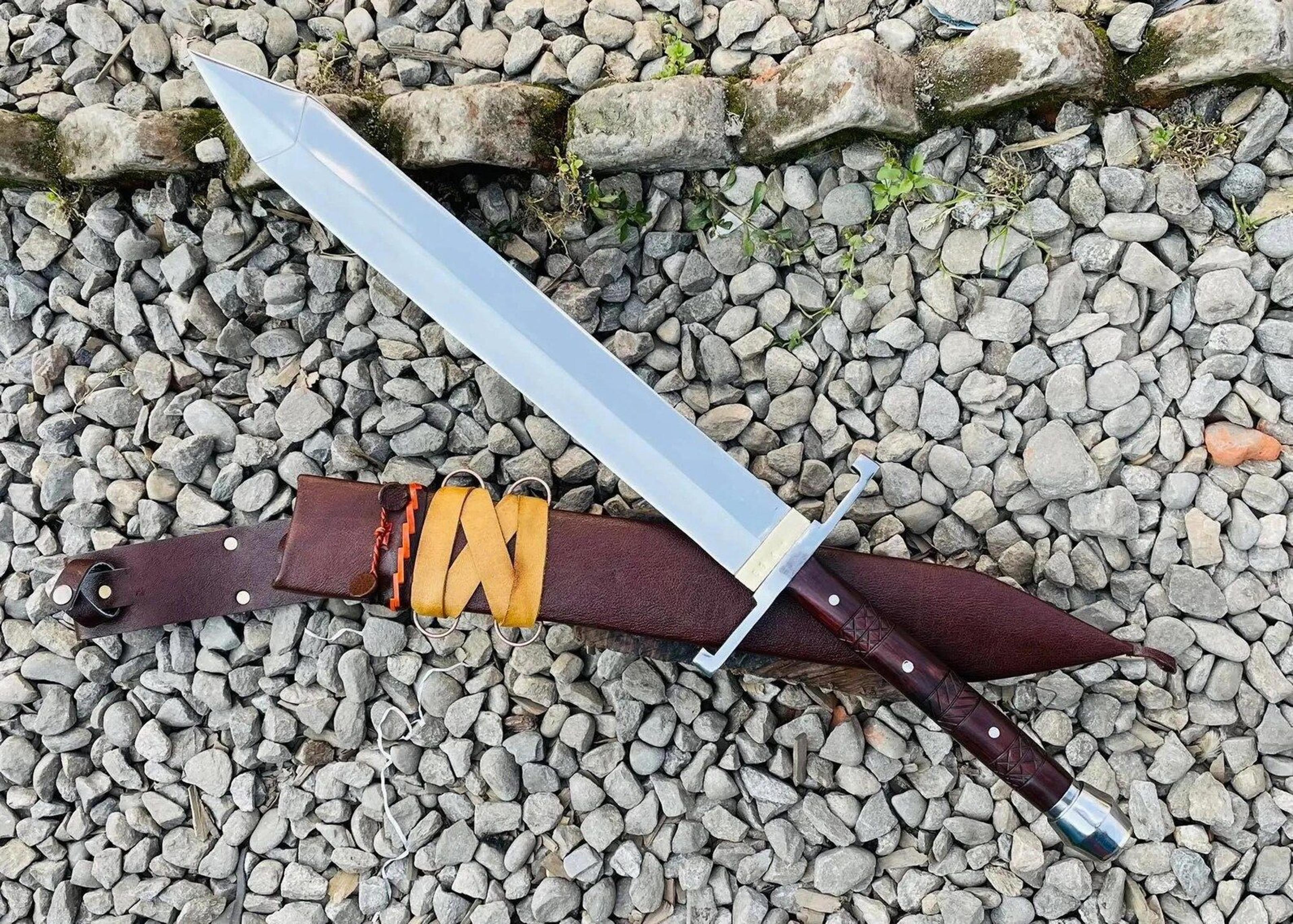 hand forged custom s-guard practice sword with blunt edge and waisted grip - perfect for outdoor