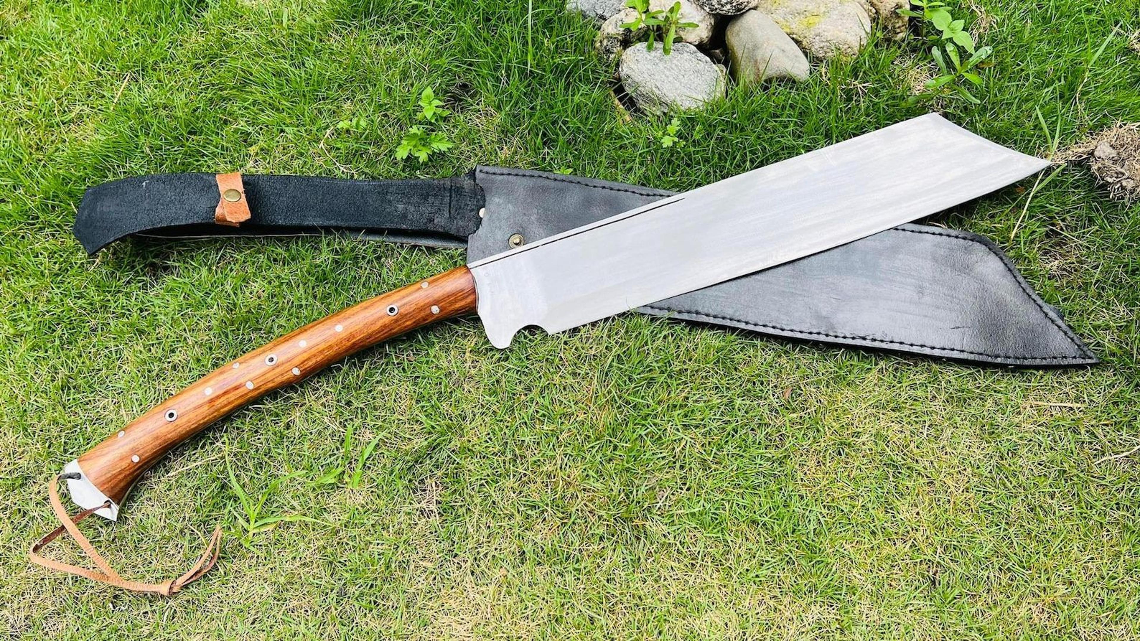 hand forged high carbon steel bushcraft machete knife with full tang wooden handle & leather sheath