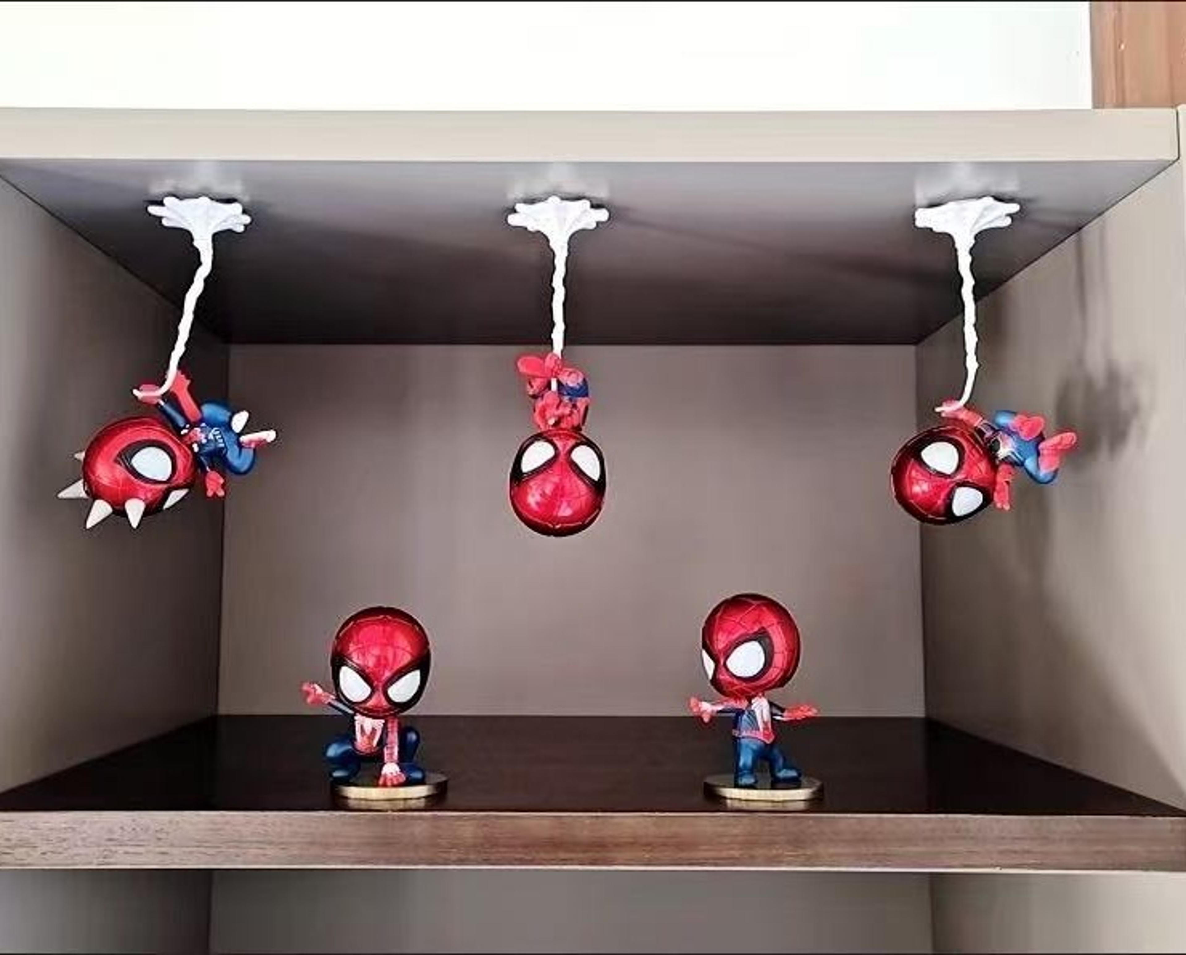 marvel spider-man figure pvc collectible statue for desk display and superhero fans