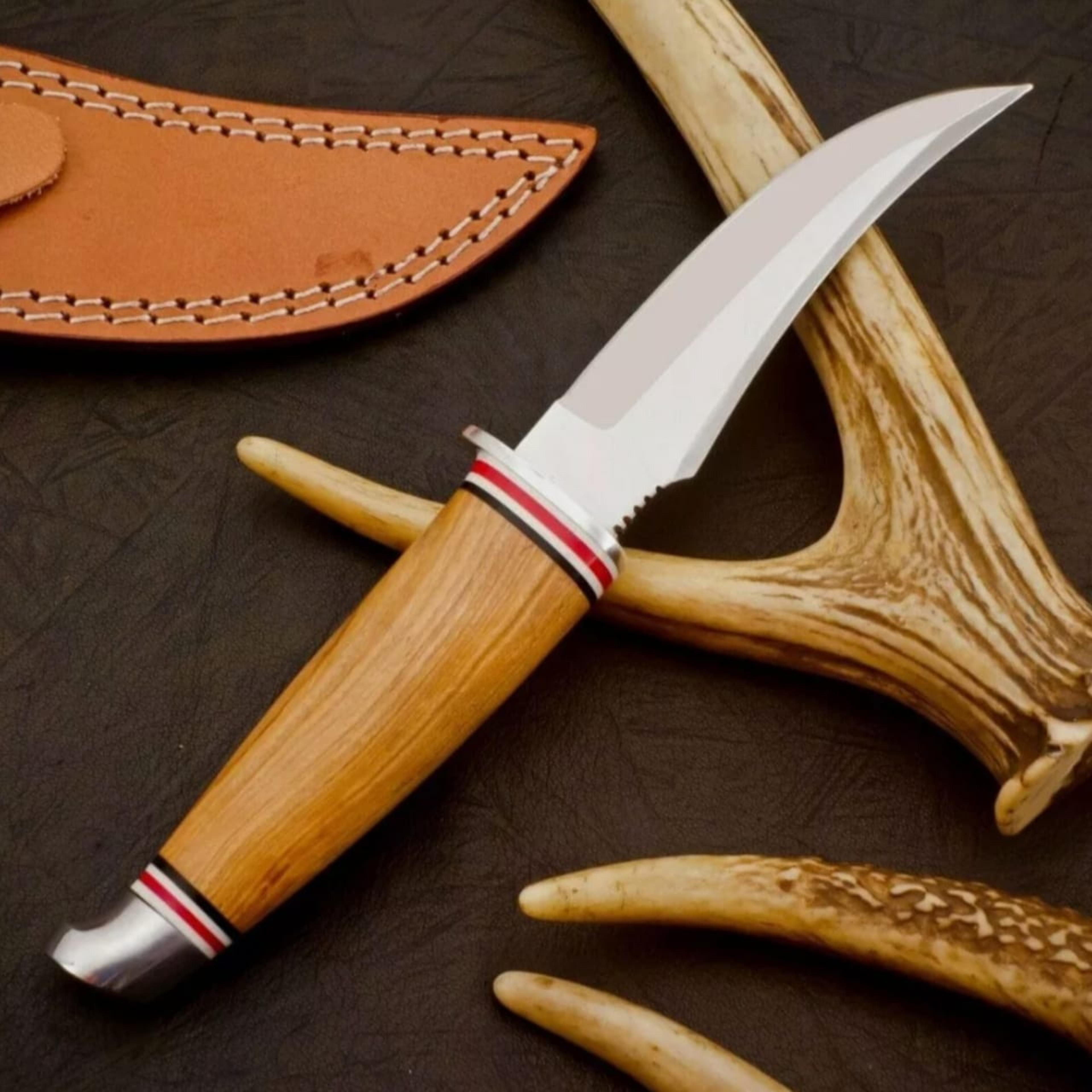 handmade high chrome steel knife kao wood handle with leather sheath