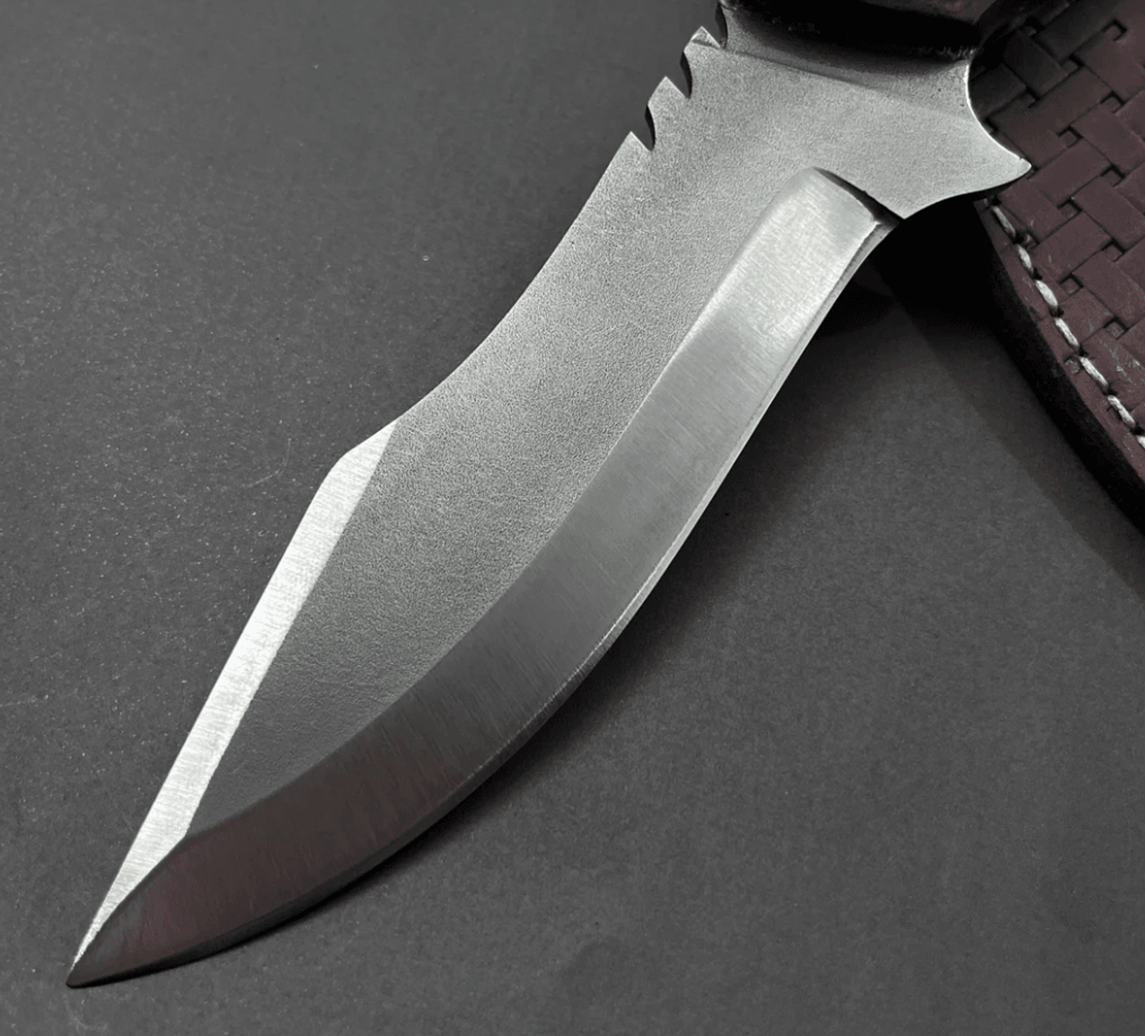 handmade full tang hunting knife 10.62" | engraved 4116 german steel blade | walnut grip | outdoor survival knife