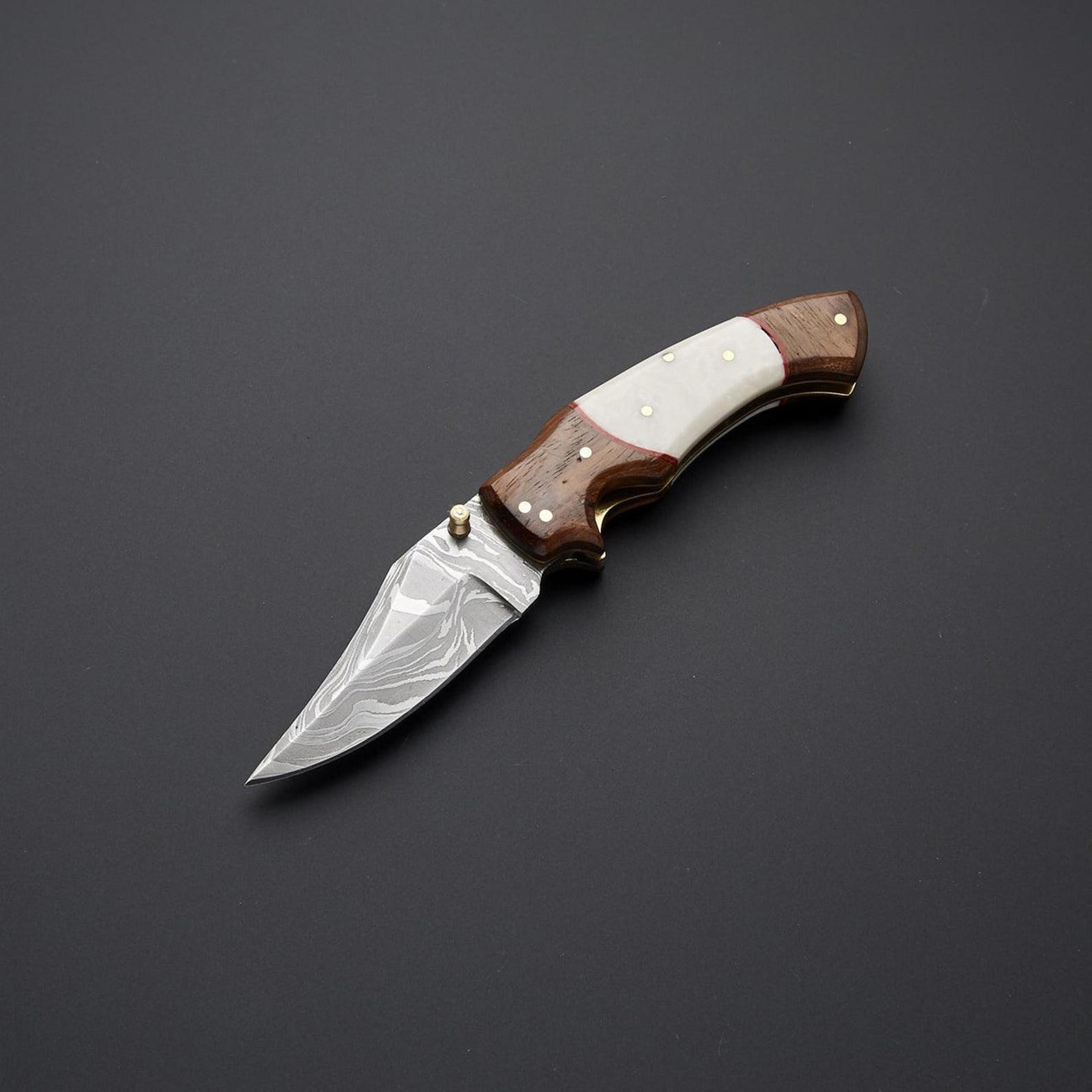 custom handmade damascus steel knife with rose wood handle