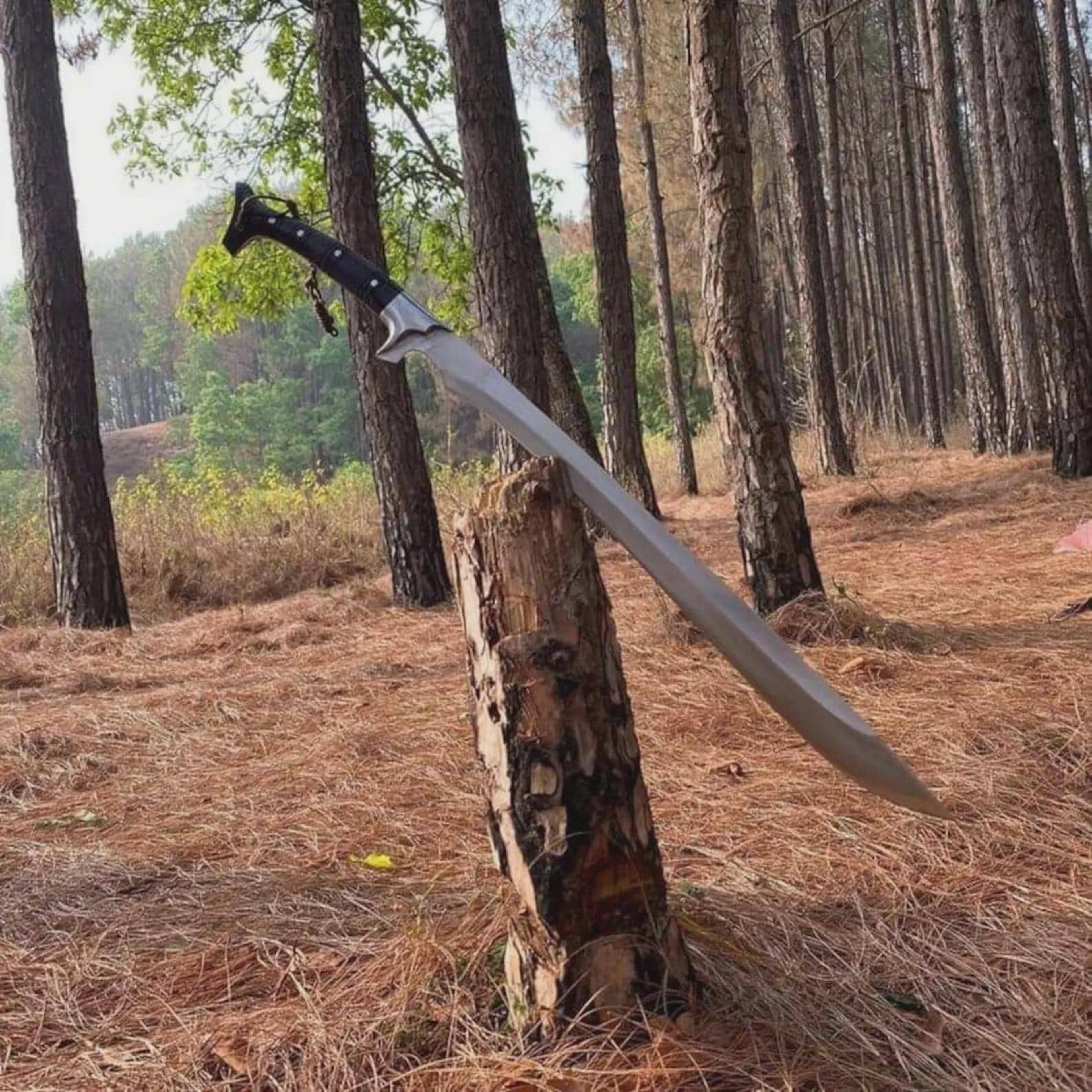 30 inch handcrafted high carbon steel sword with rosewood grip & silver detailing