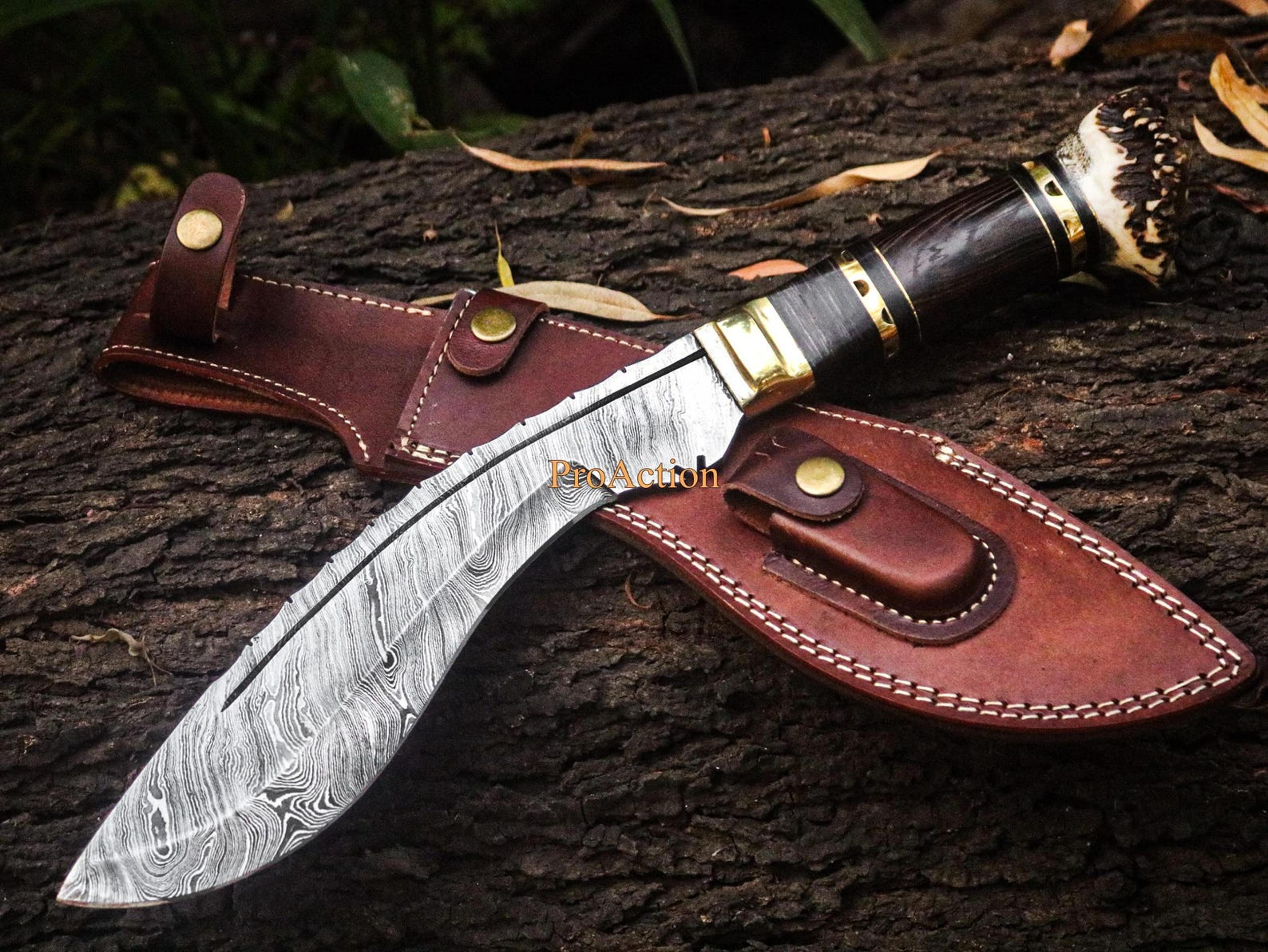 handmade damascus kukri knife with natural wood handle - perfect gift for men on father's day
