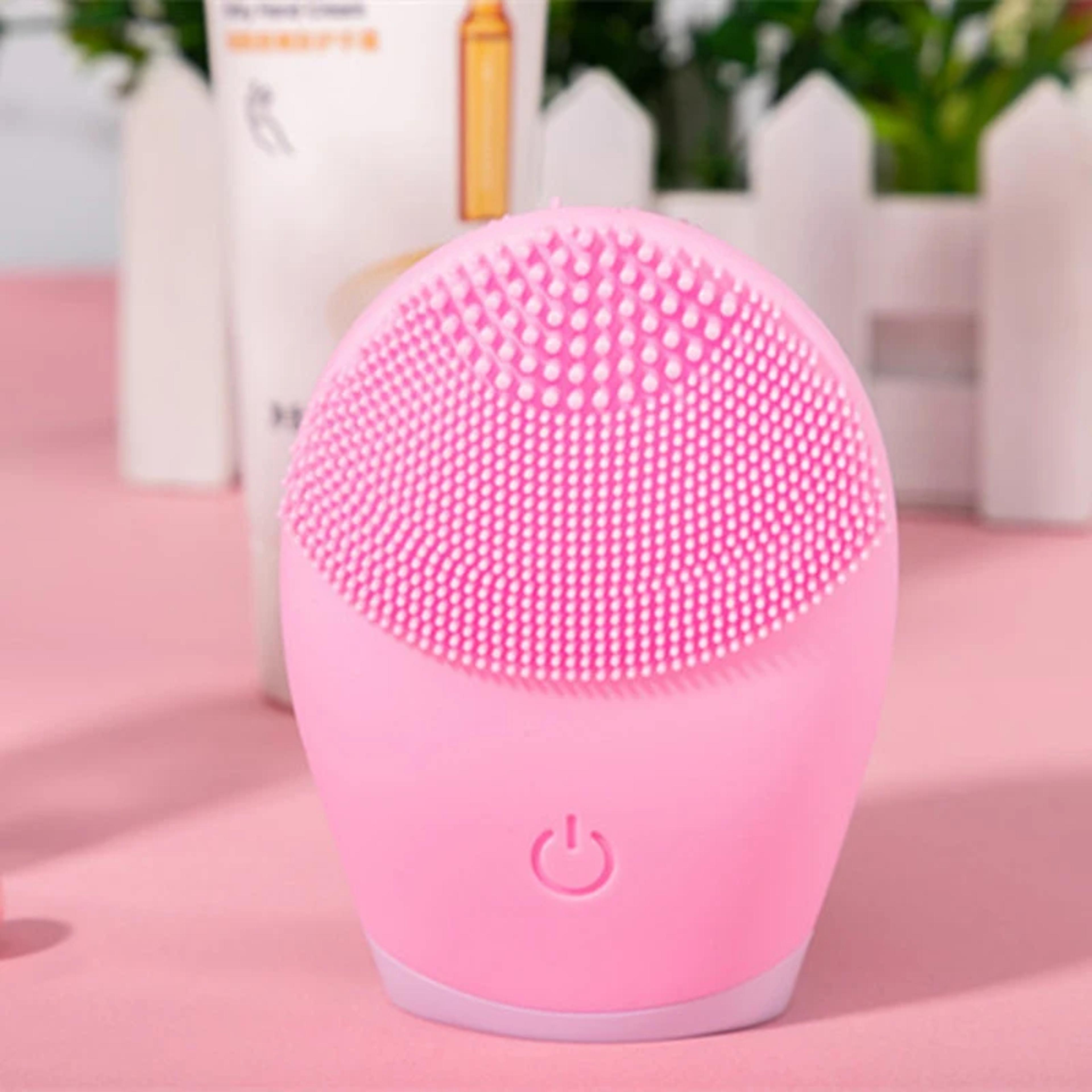 electric vibration facial massager, silicone brush for deep pore cleaning, skincare device